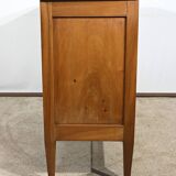 Property chest of drawers in solid walnut, Louis XVI period – Late 18th century