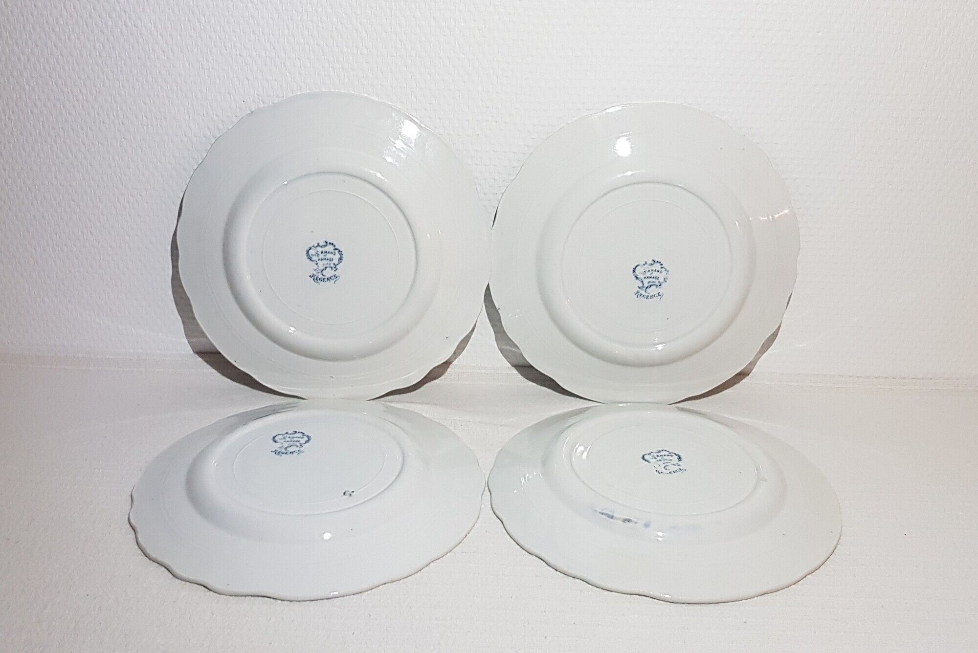 Set of 4 dessert plates in earthenware of St Amand model Regency, iron earth