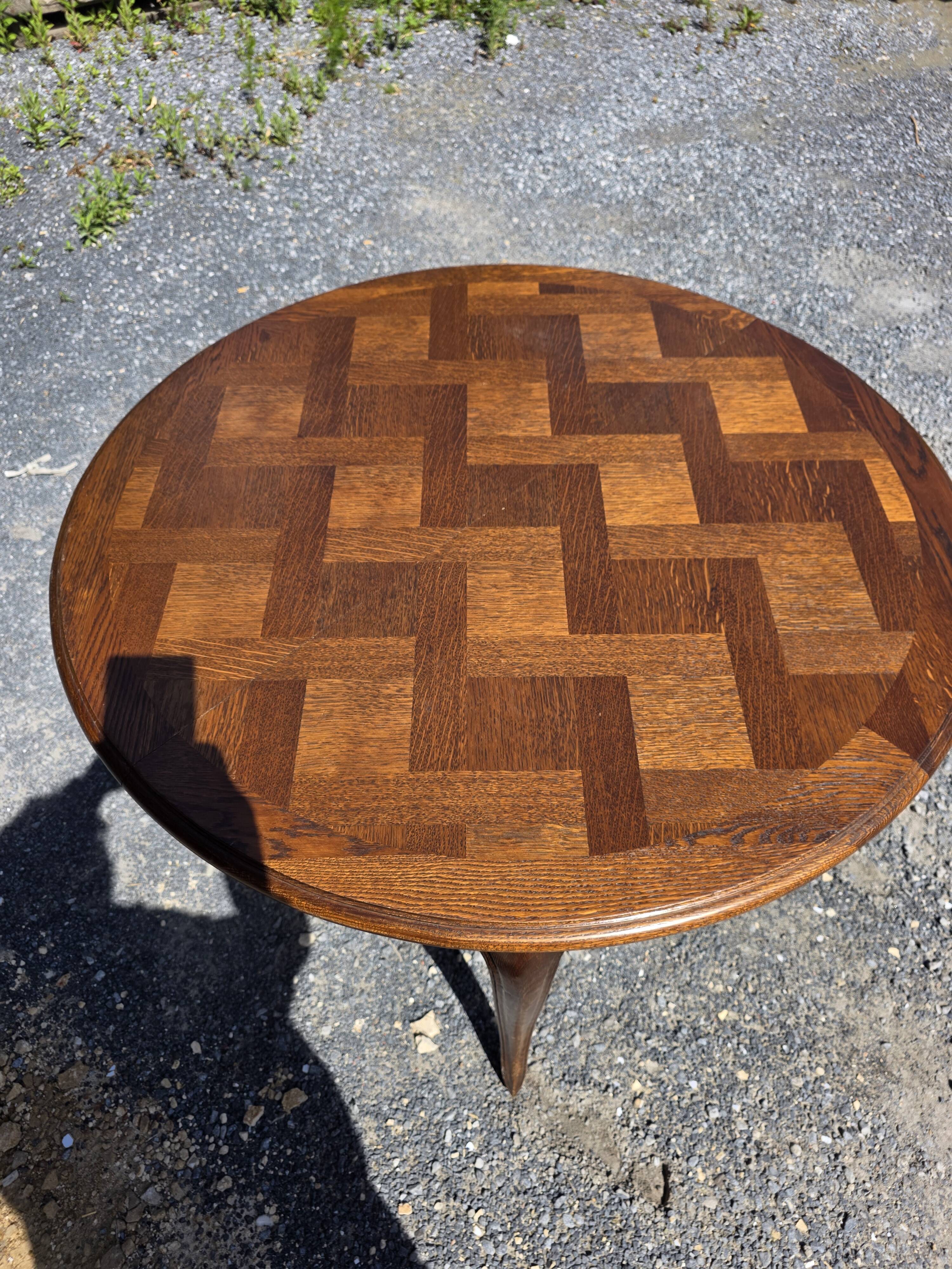 Extendable table in Louis XV style in oak (2 extensions)