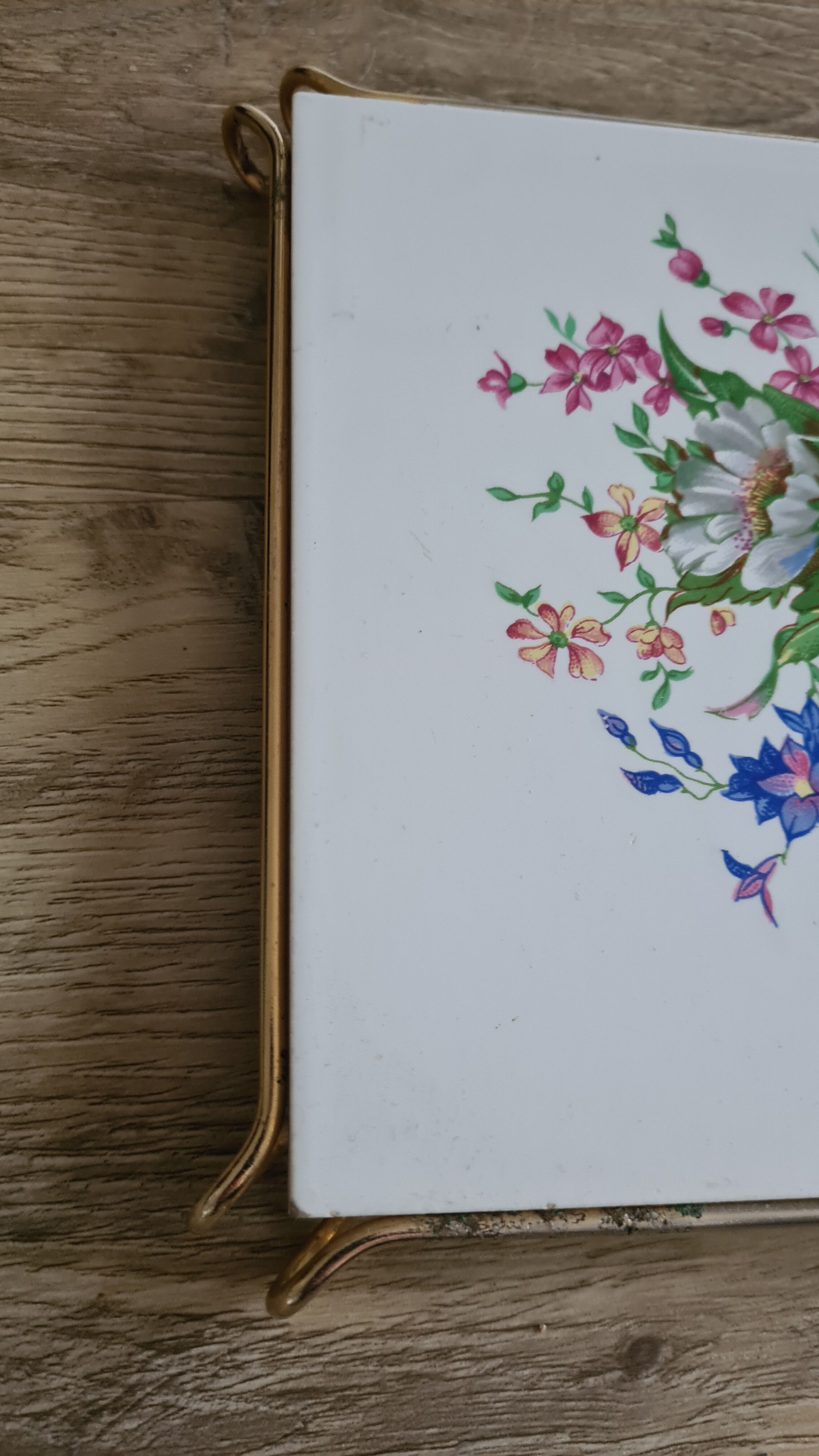 Old faience trivia Gien floral decoration