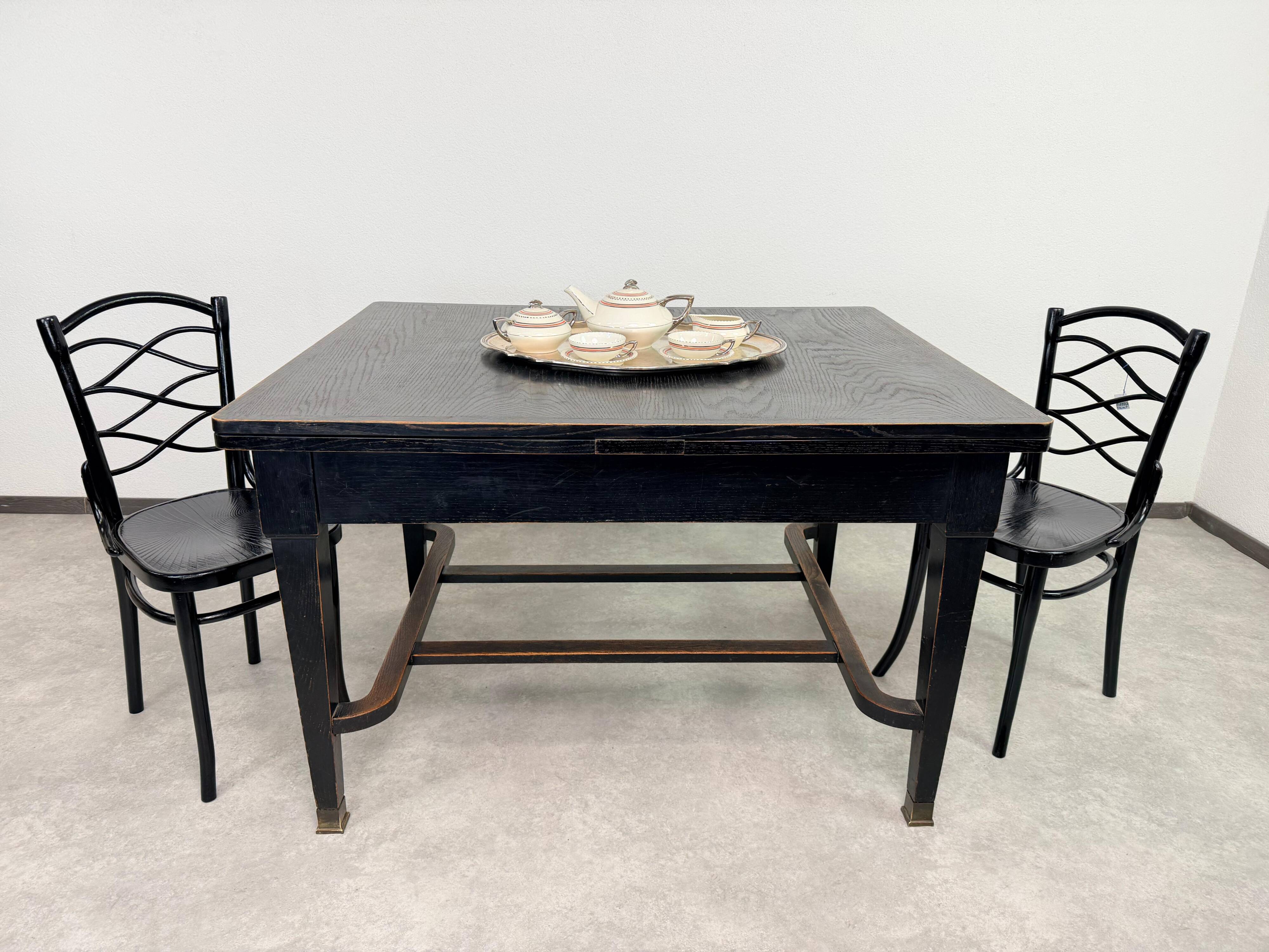 Table de salle à manger « Black Secession »