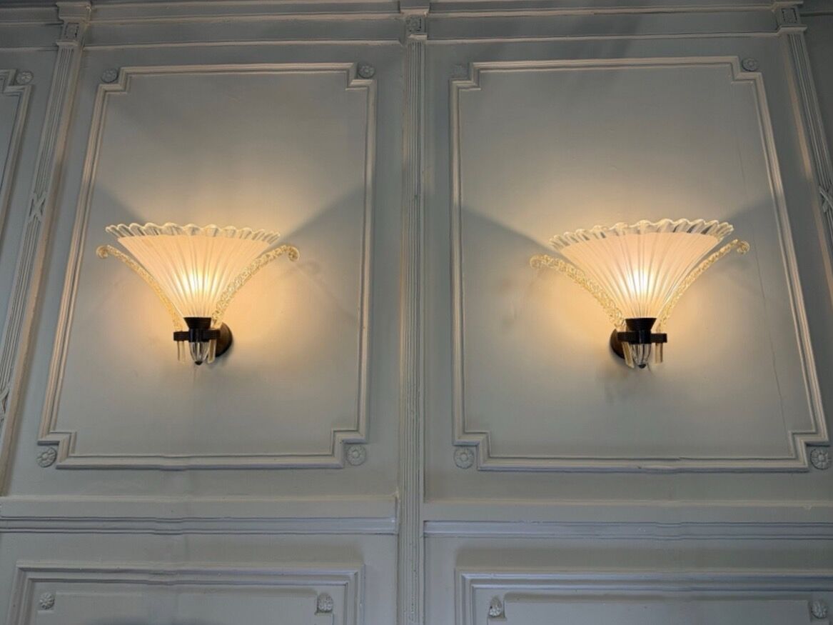 Pair of Venetian wall lights in Murano glass by Seguso, circa 1930.