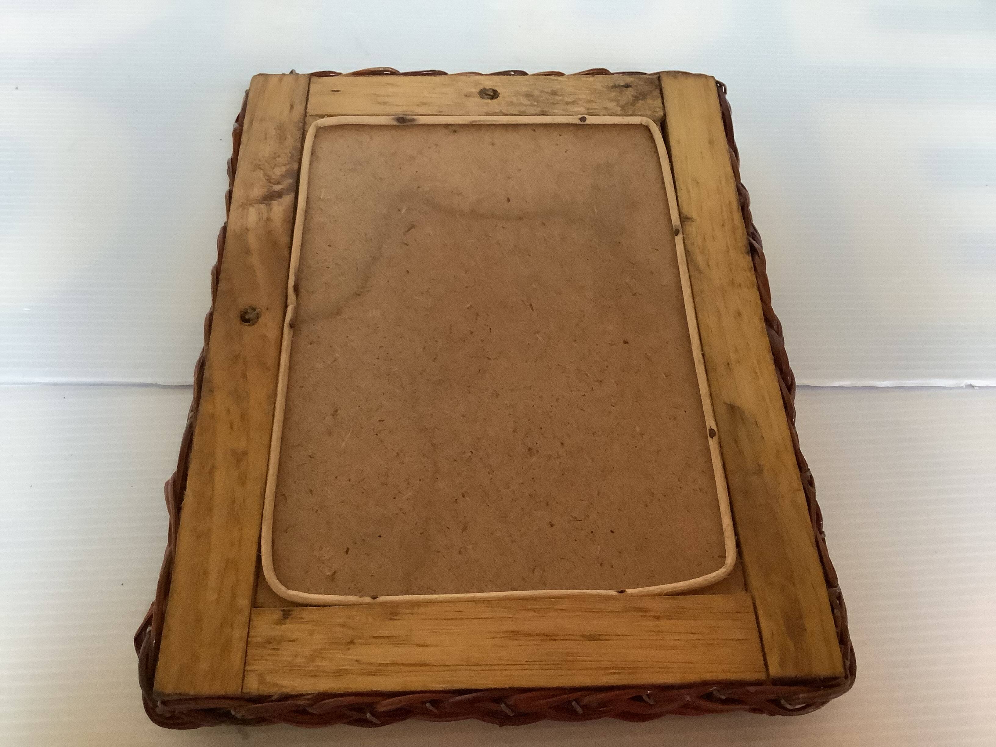 Miroir rectangulaire en osier verni