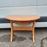 “Space saving” dining set