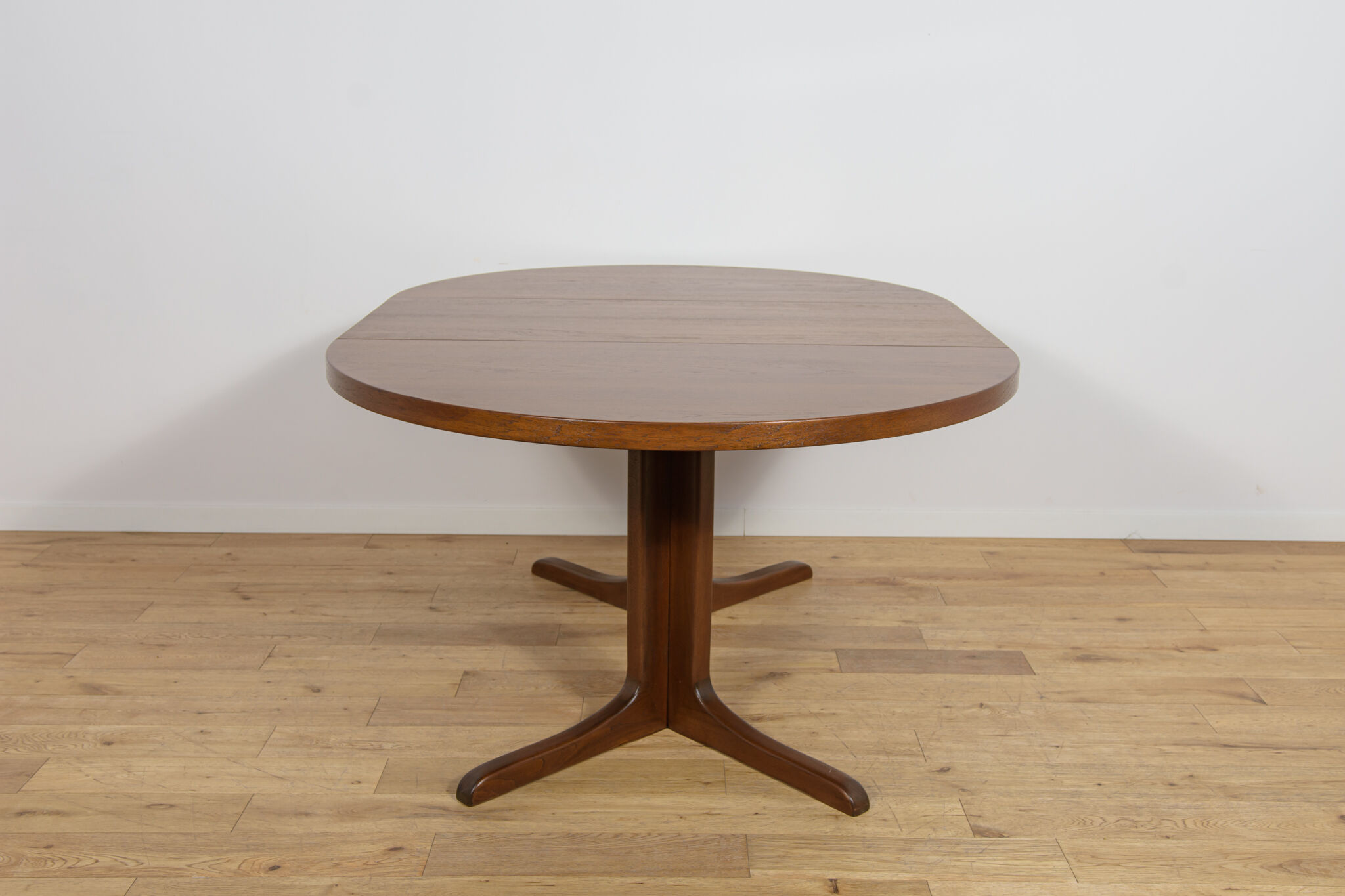 Table à manger ronde en teck extensible des années 1960, Danemark