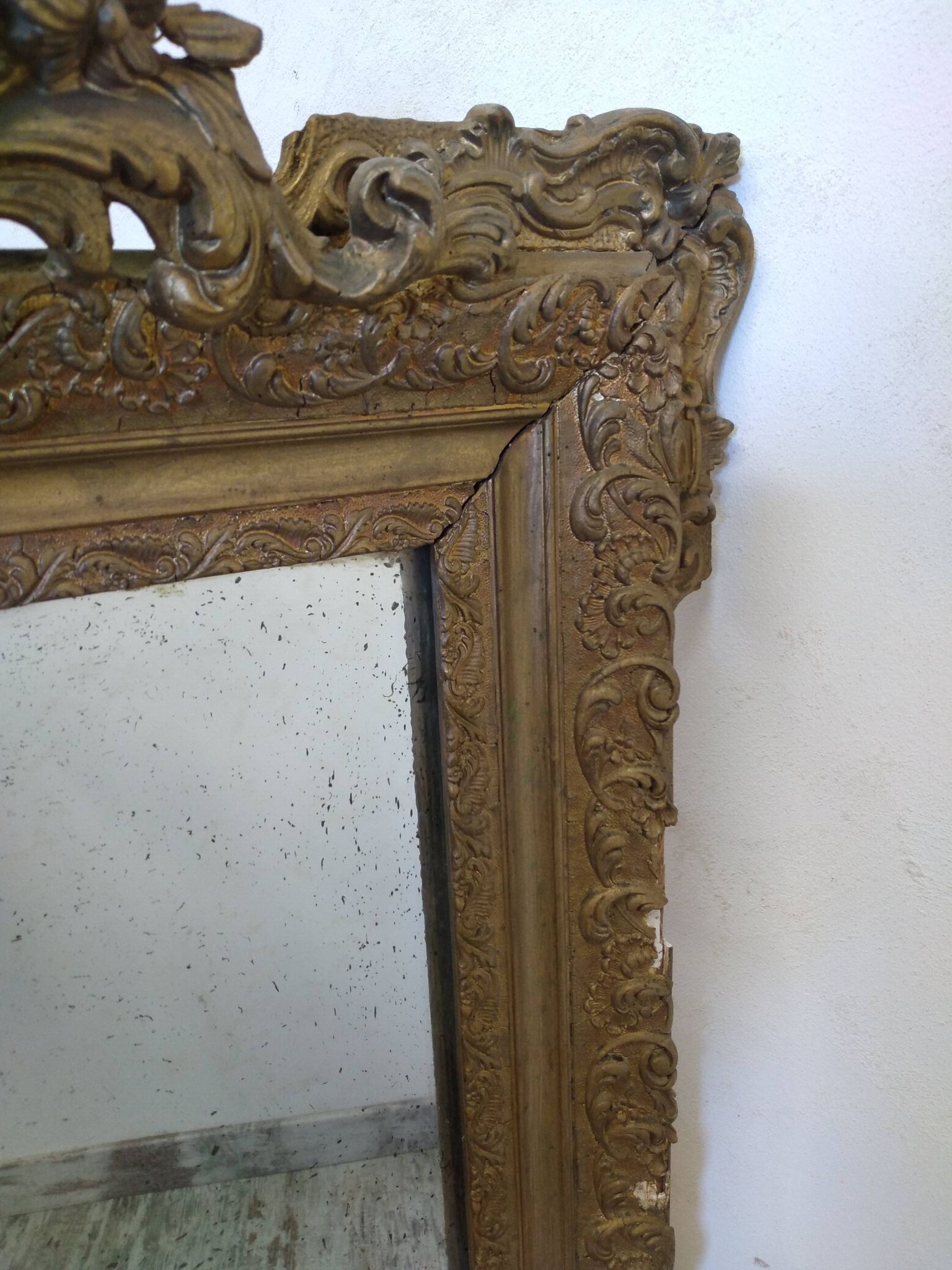 Napoleon III mirror with pediment - 125x75cm
