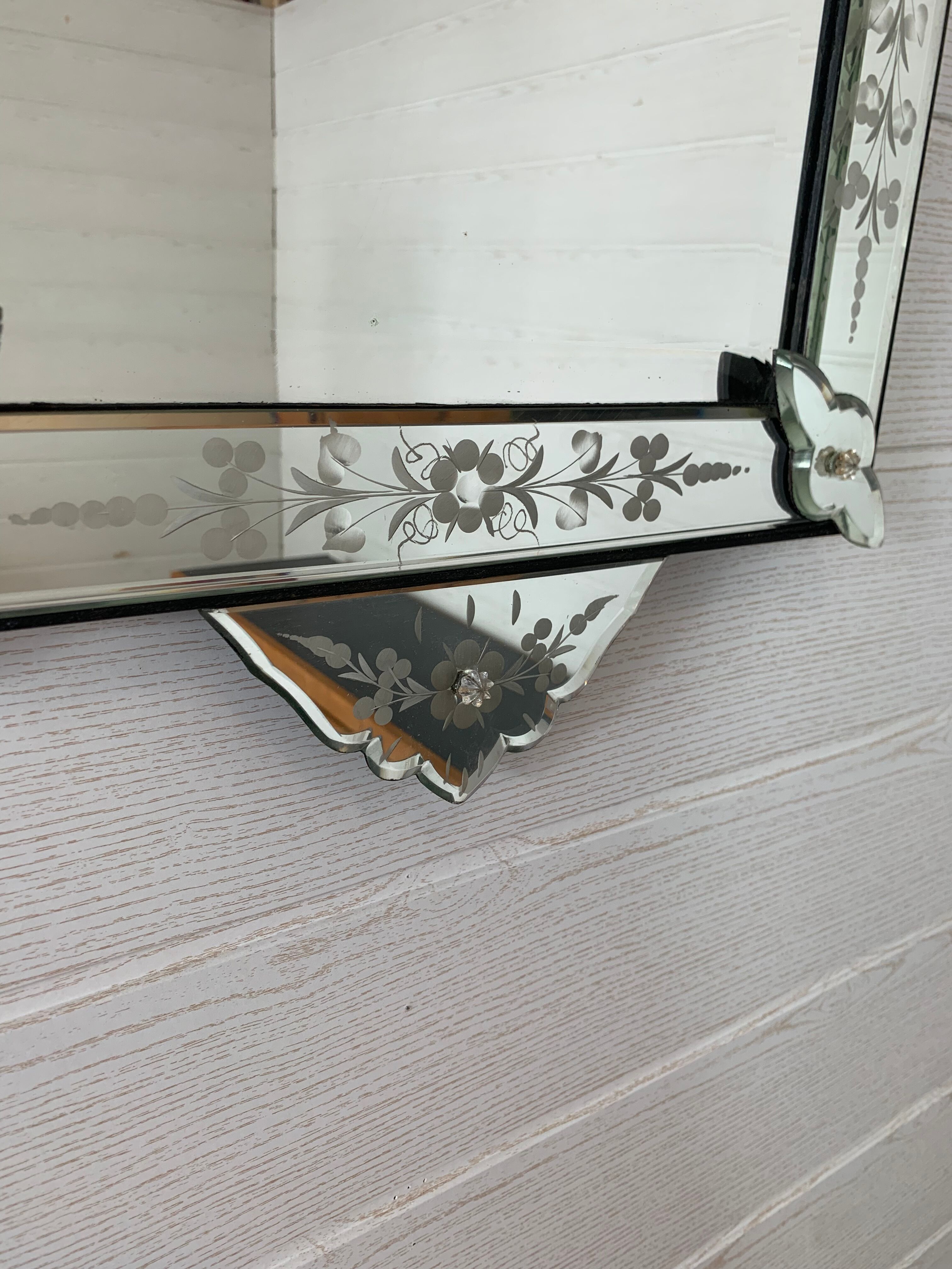 Venetian mirror - 65x40