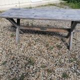 tAble vintage wooden farmhouse 2m, X feet