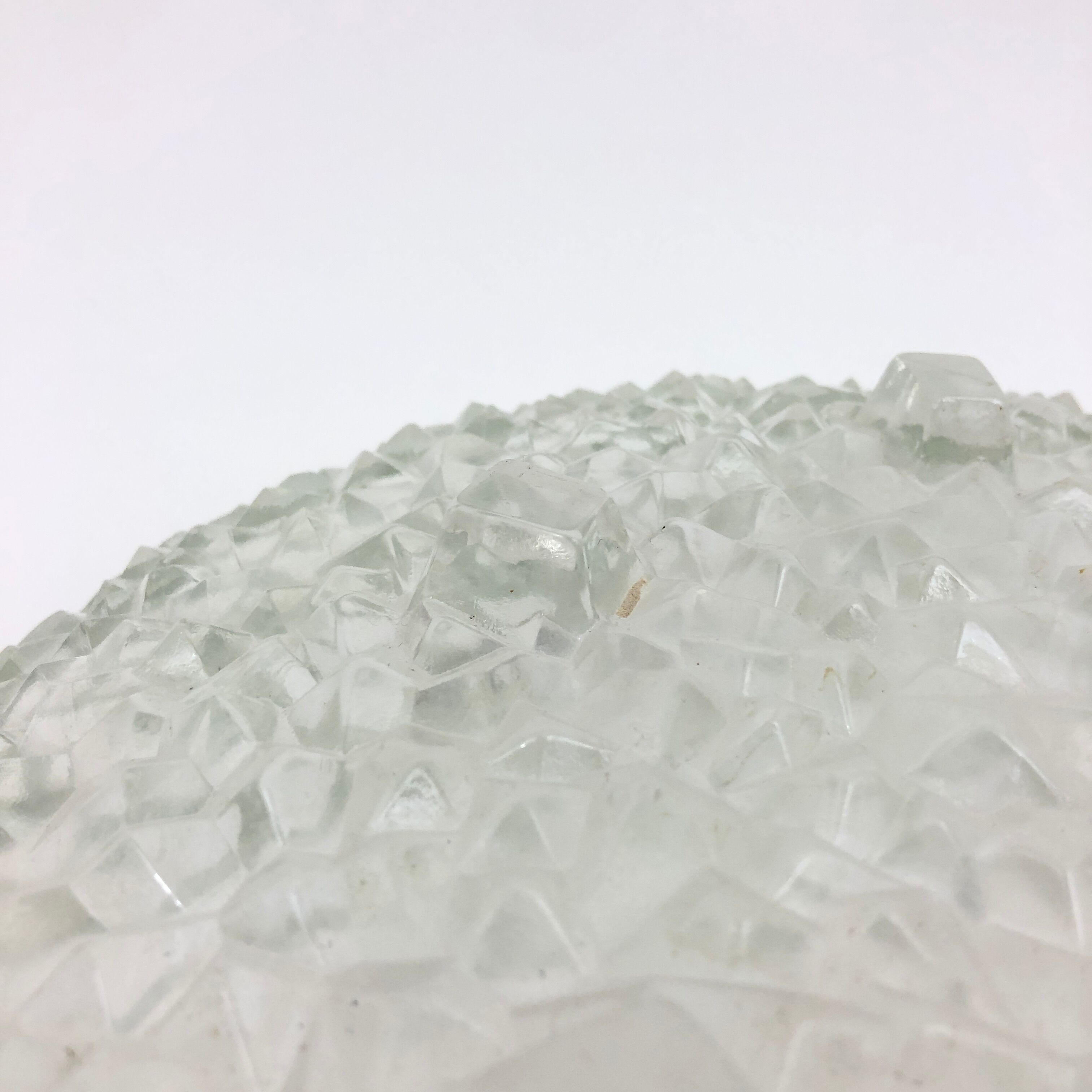 Large glass fruit cut