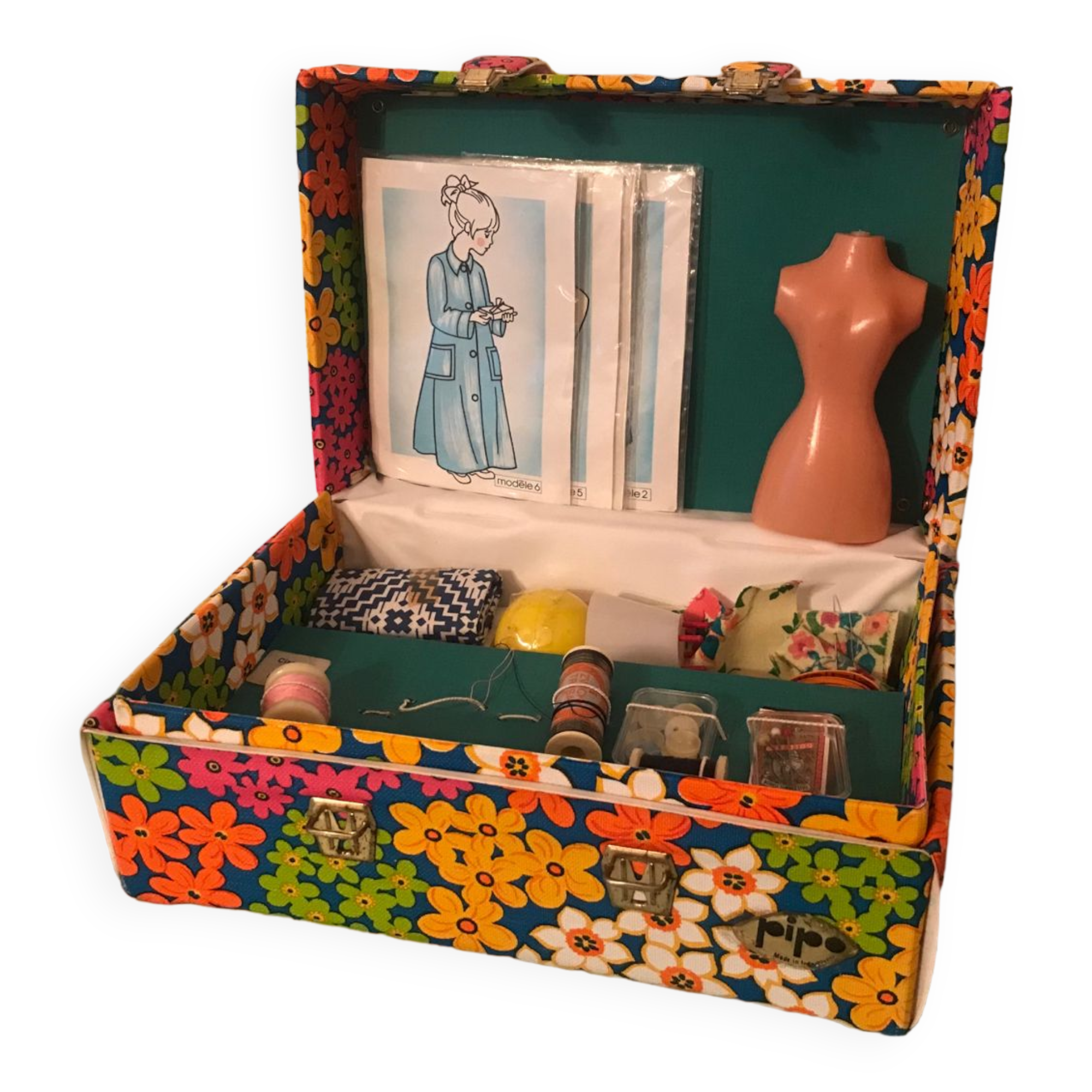 Suitcase sewing sewing box learning vintage flower