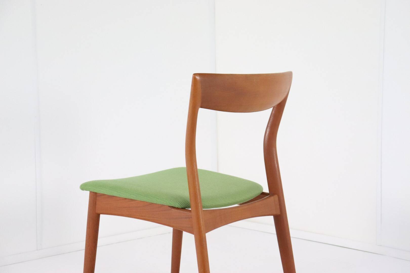 Ensemble de 4 chaises de salle à manger R. Borregaard pour Viborg