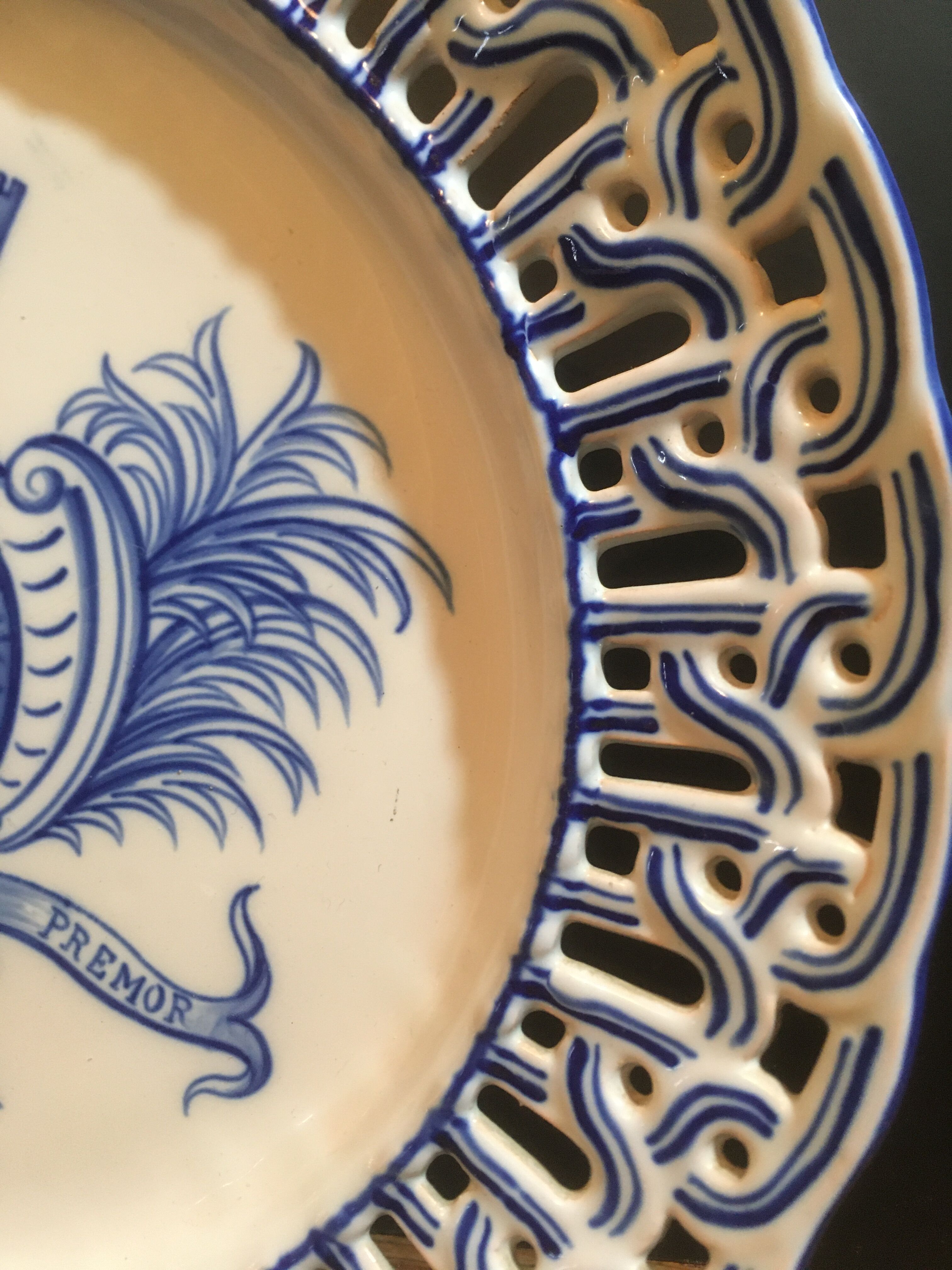 Decorative plate "Gallé Nancy- St Clément"