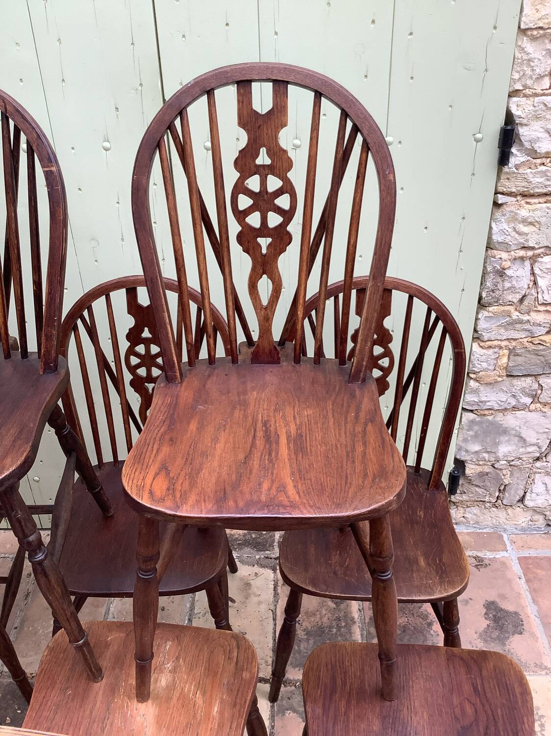 8 Windsor chairs