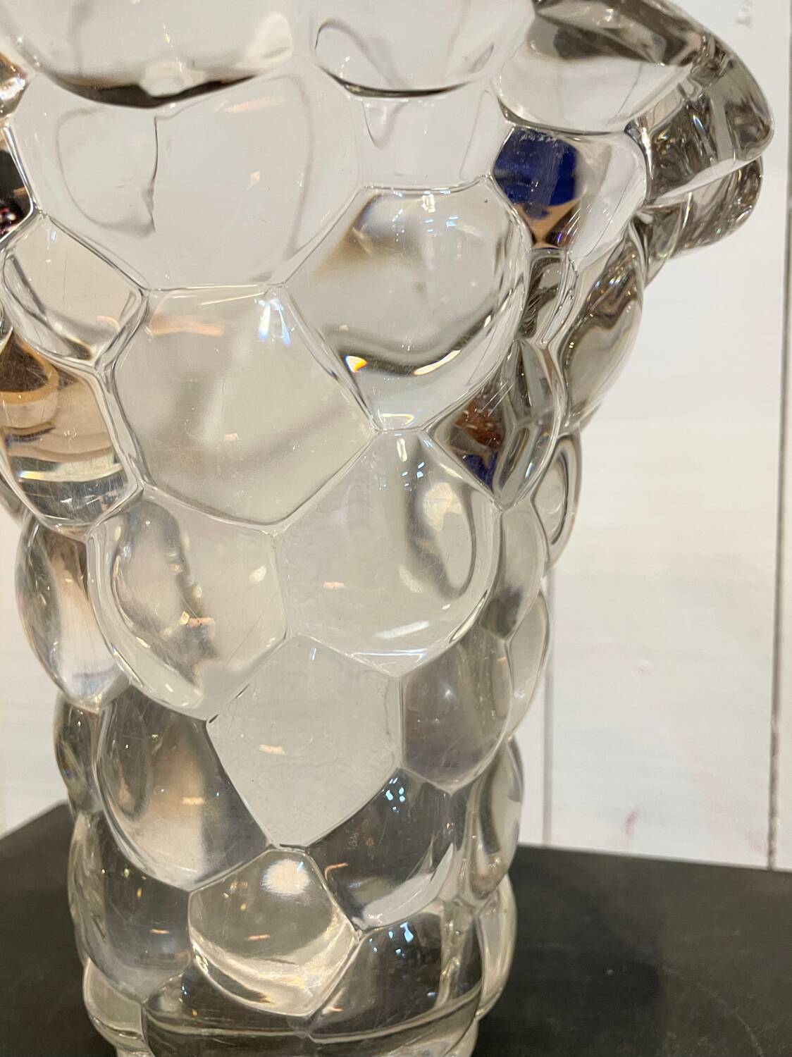 Crystal vase by Pierre D'Avesn