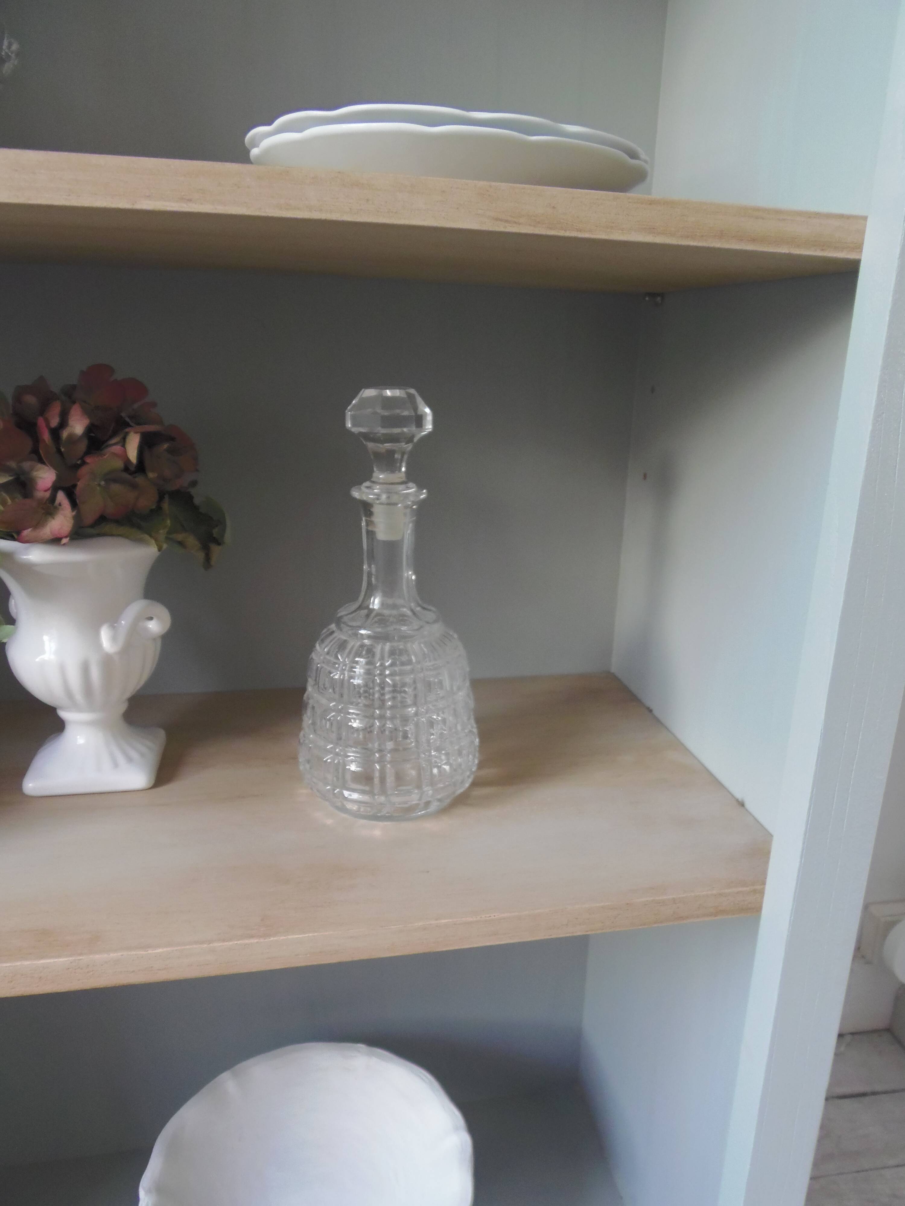 Louis Philippe style bookcase reenchanted in verdigris, 3 light oak waxed shelves.