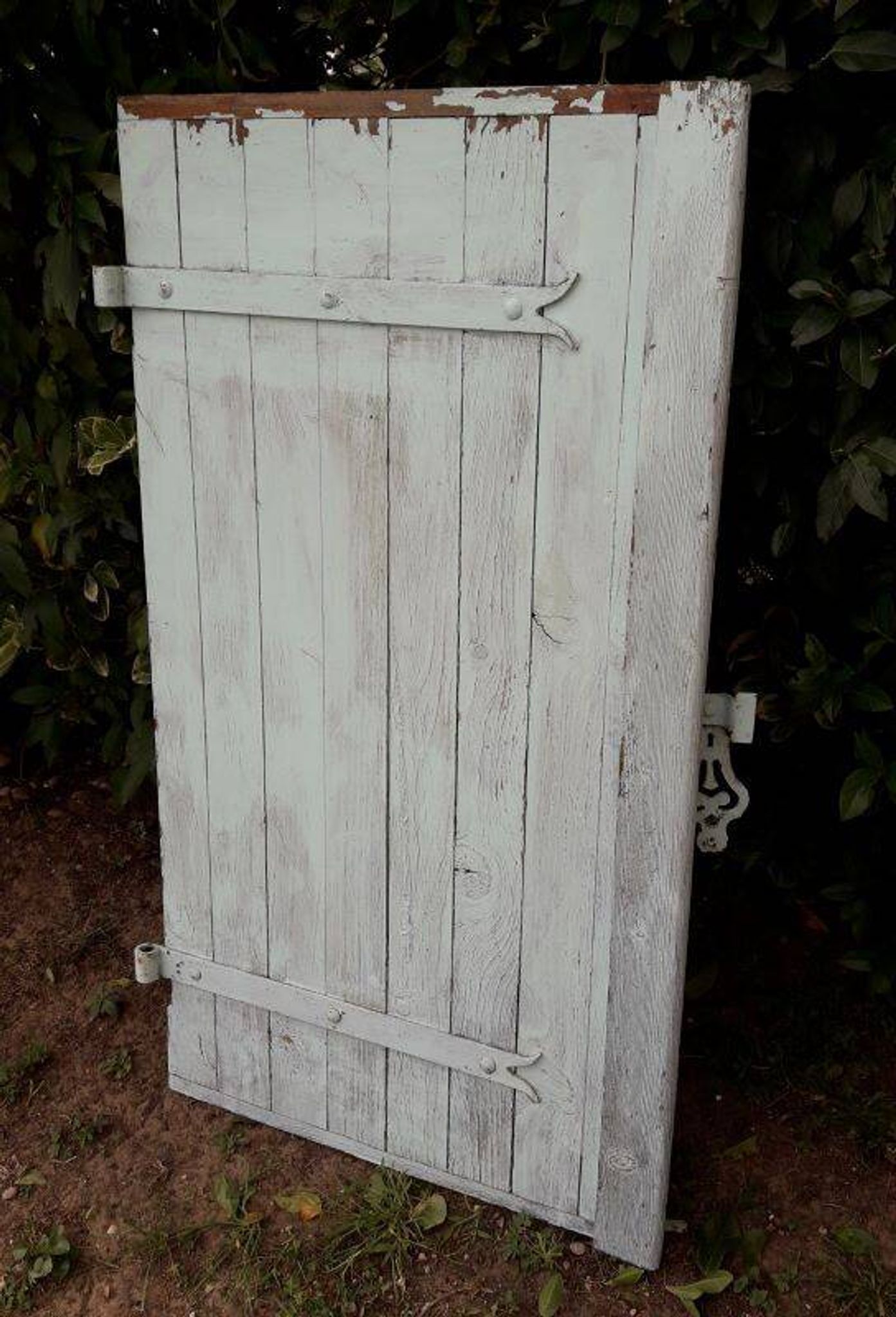 Volet ancien en bois