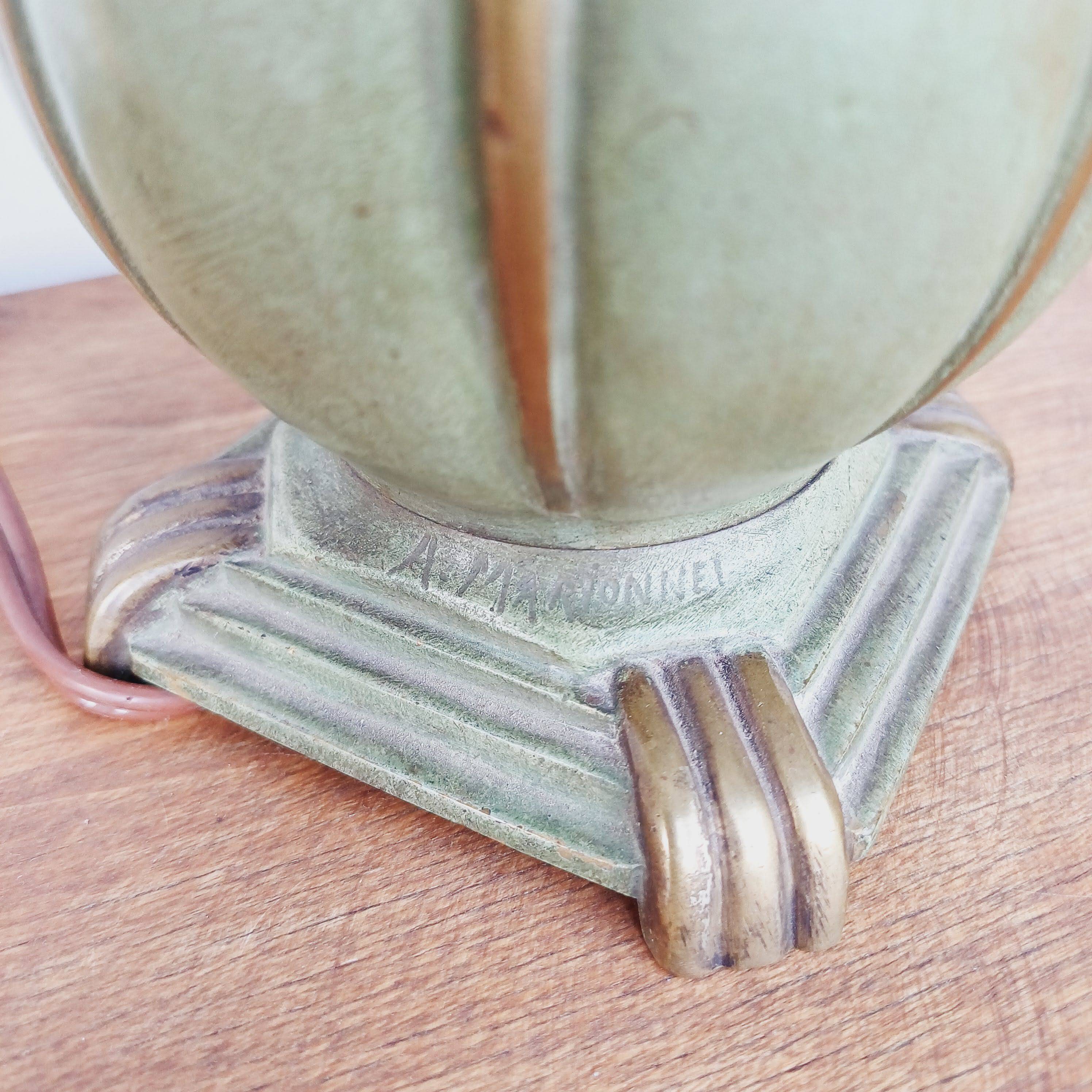 Art nouveau bronze lamp signed Albert Marionnet (1852-1910)