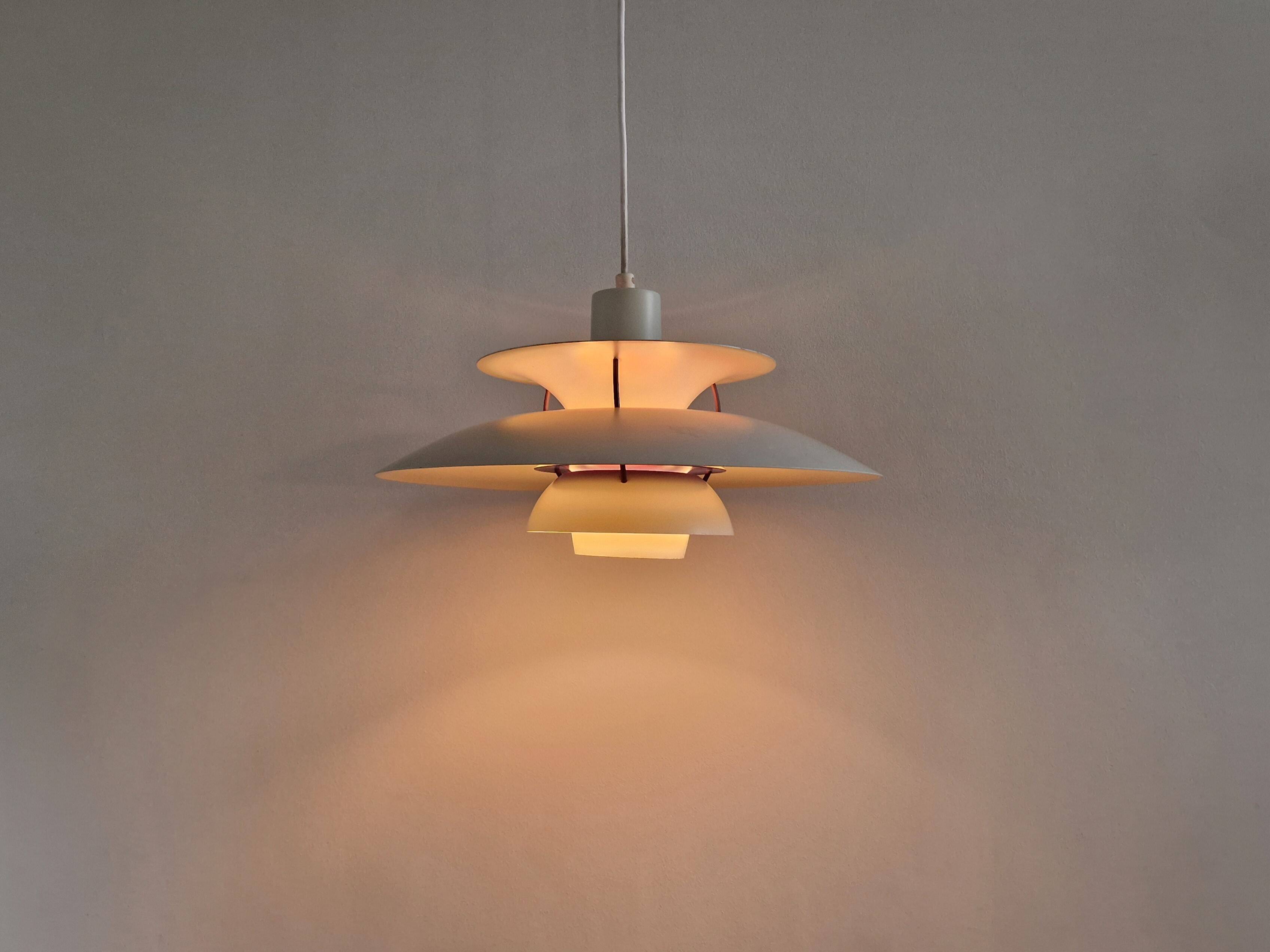 White PH5 pendant light by Poul Henningsen for Louis Poulsen, Denmark