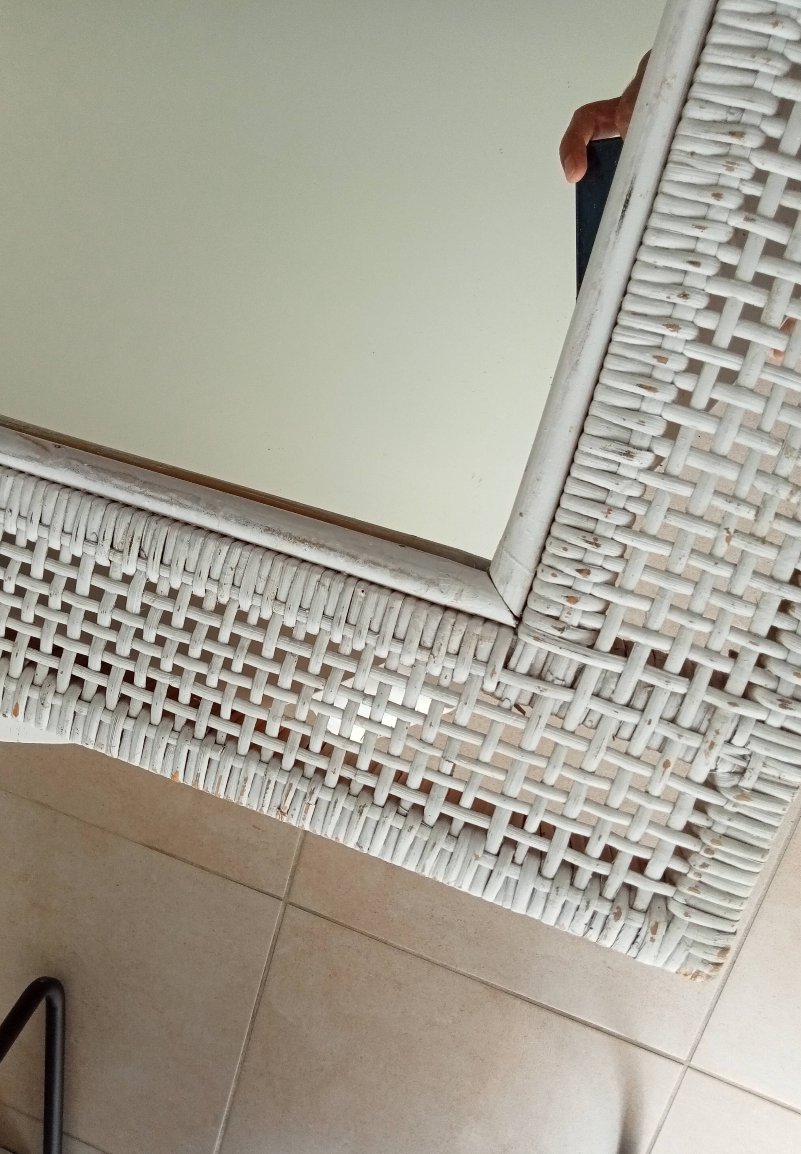 Vintage Boho rattan mirror from the 60s/70s 73*61 cm