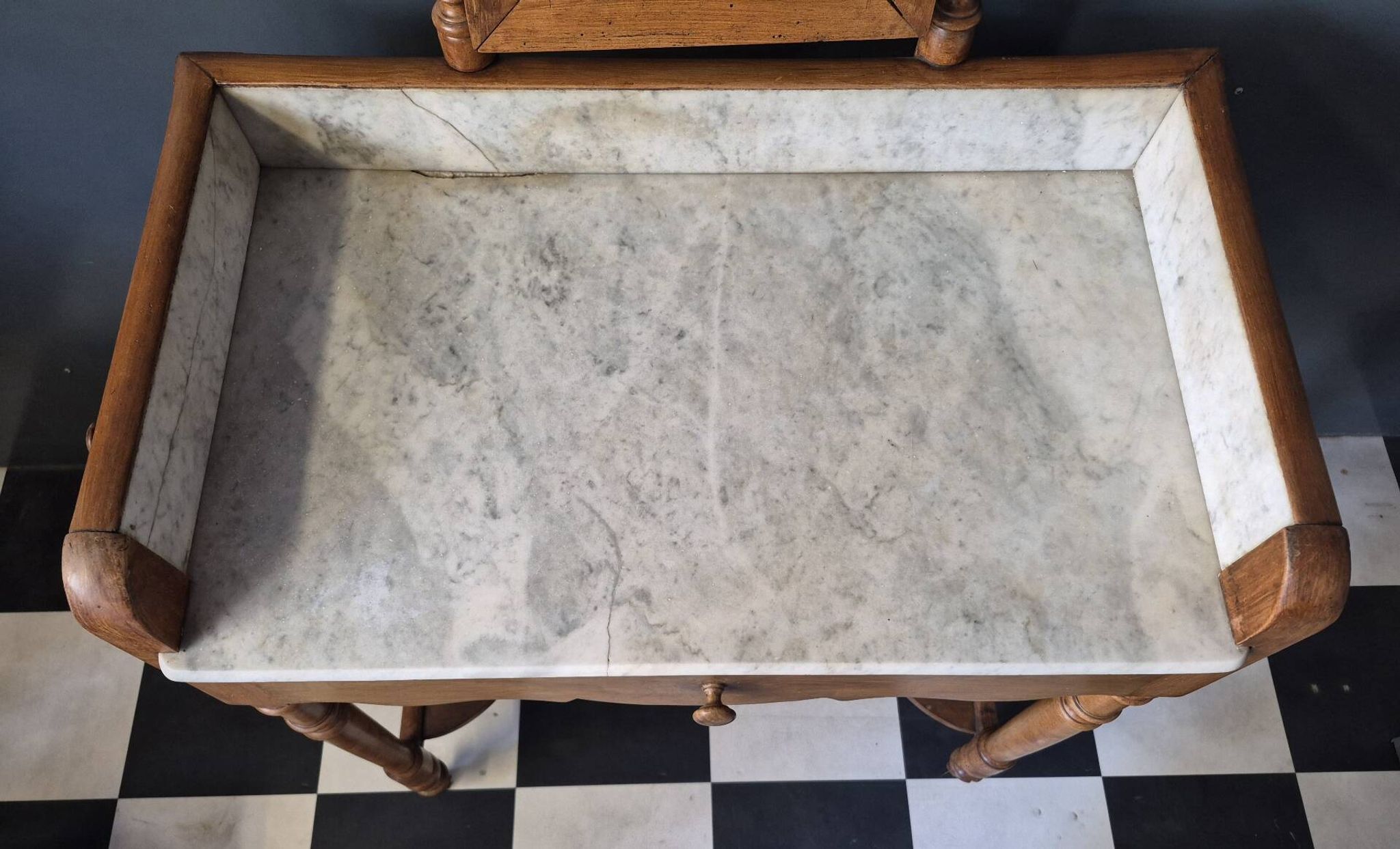 Antique dressing table with marble and solid wood with mirror.