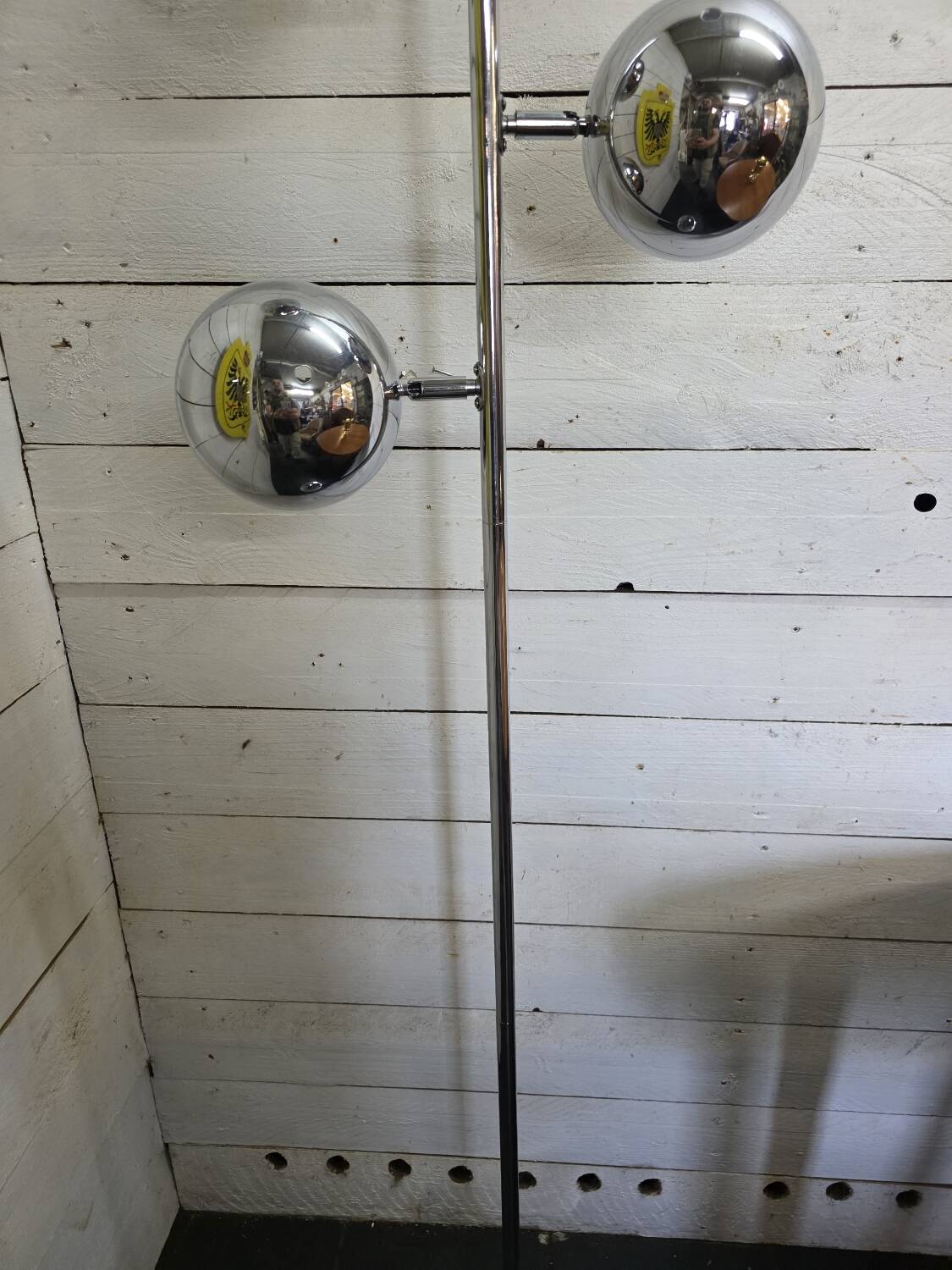 Vintage eyeball floor lamp in chrome metal with tulip base