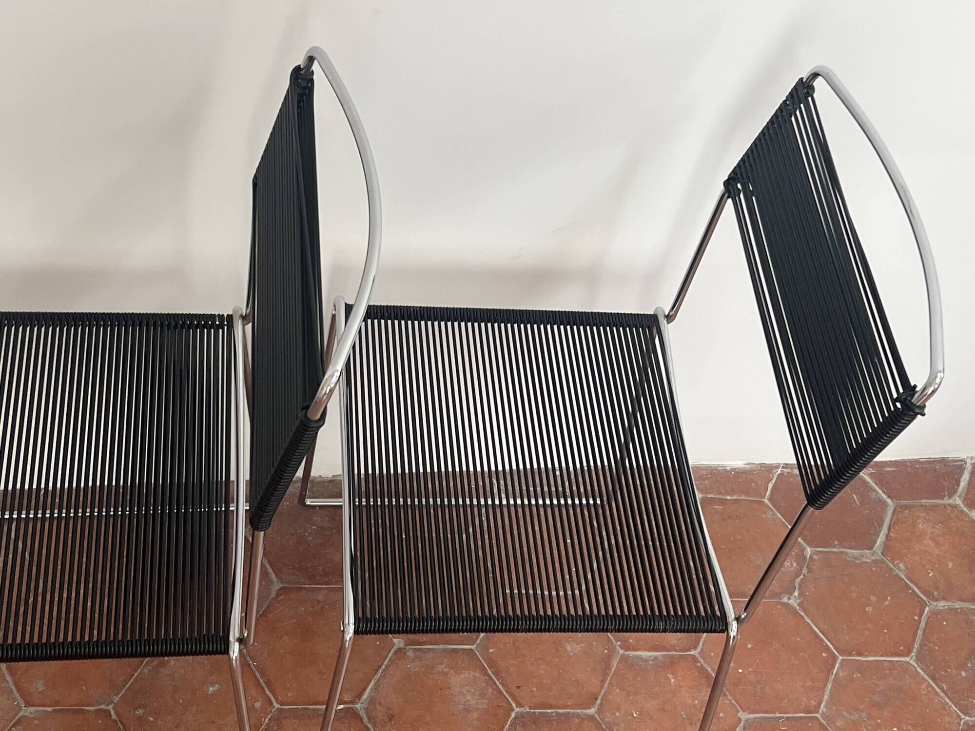 Chaises spaghetti