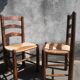 Paire de chaises paillées bois brutaliste