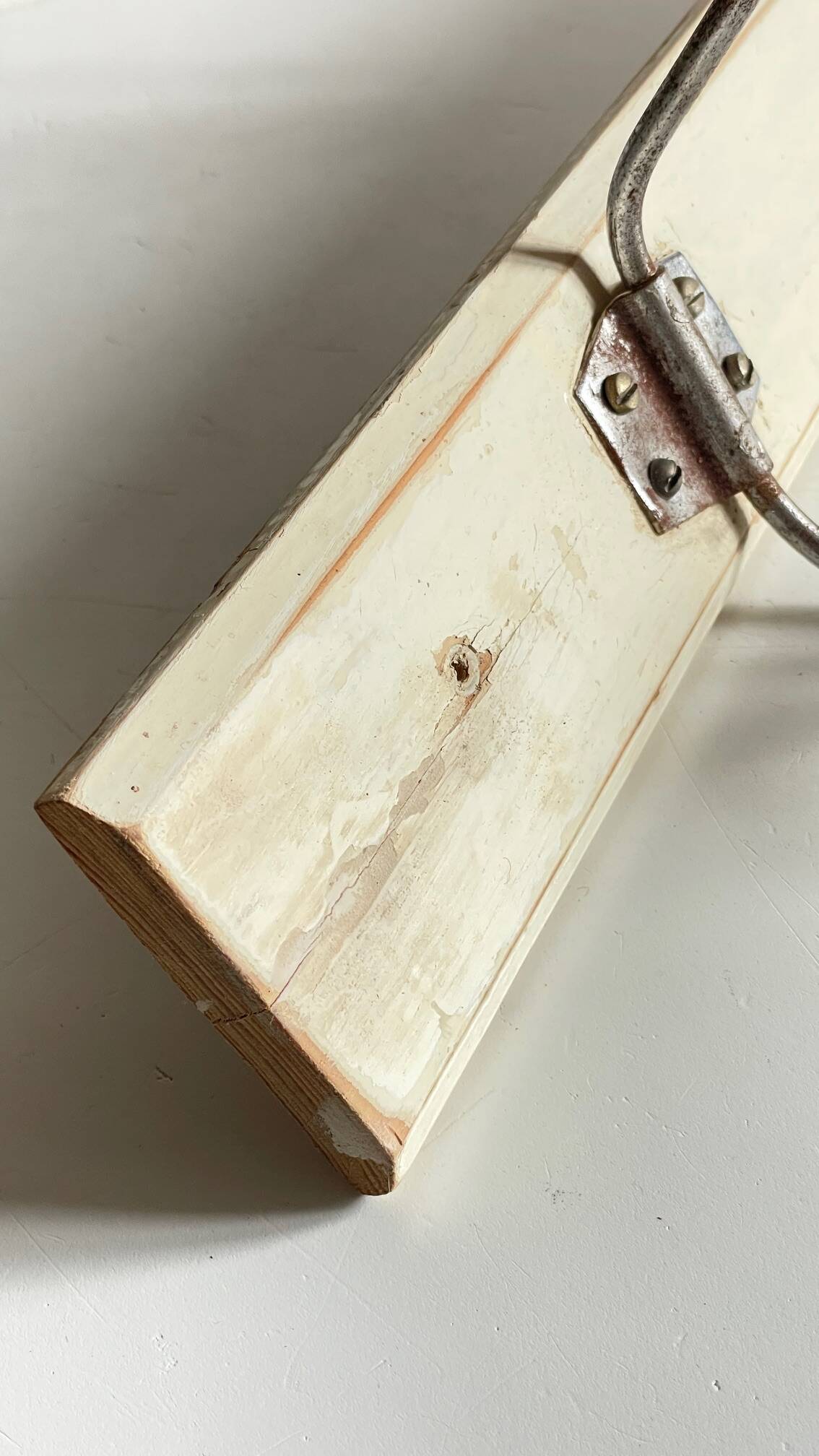 ANTIQUE SCHOOL COAT RACK White Wood