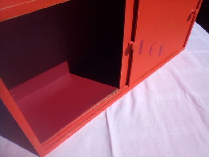 Sliding door cabinet