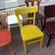 8 chaises de bistrot en bois dépareillées - vintage
