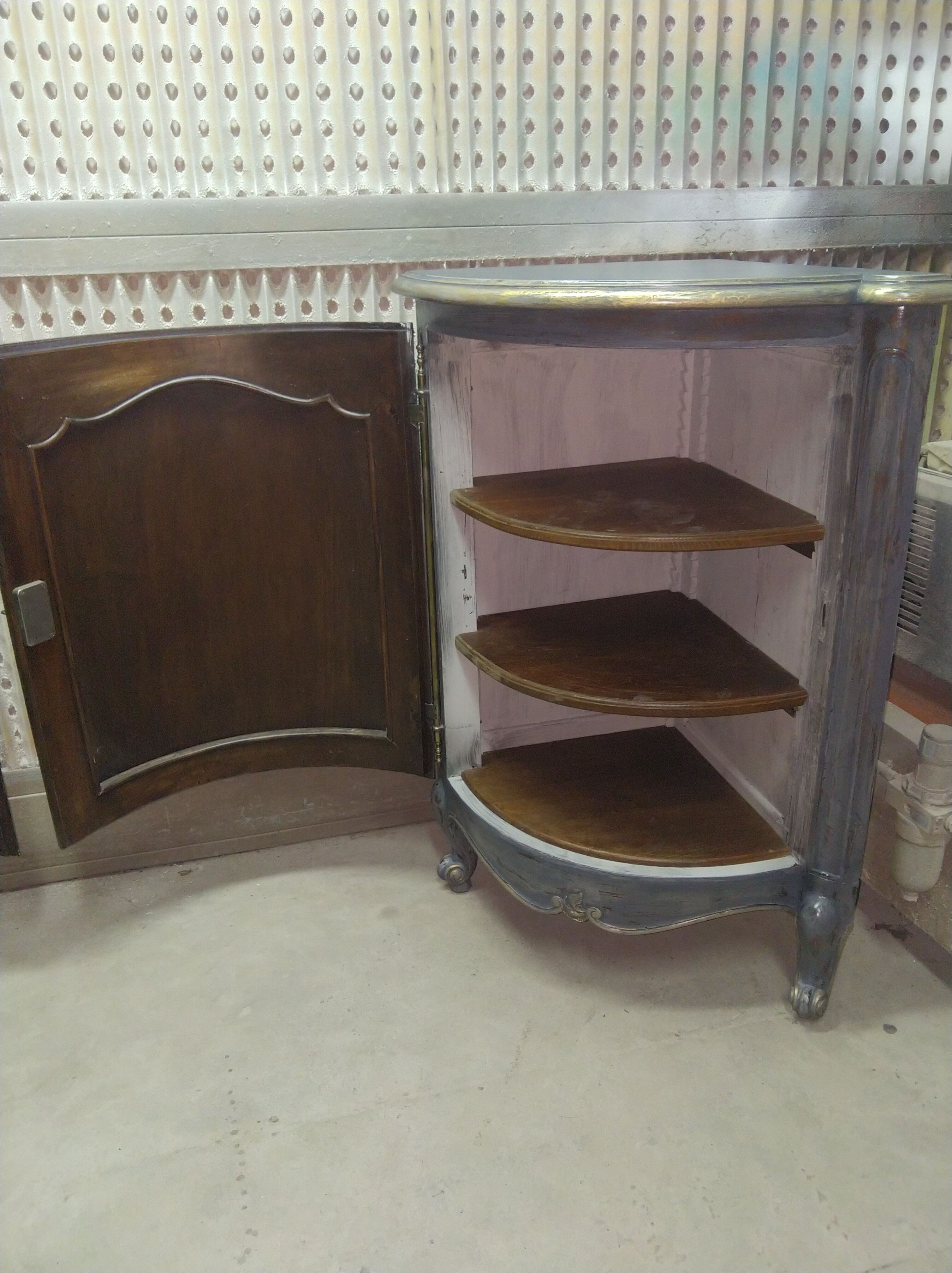 Pair of solid walnut notches painted and patinated around 1950
