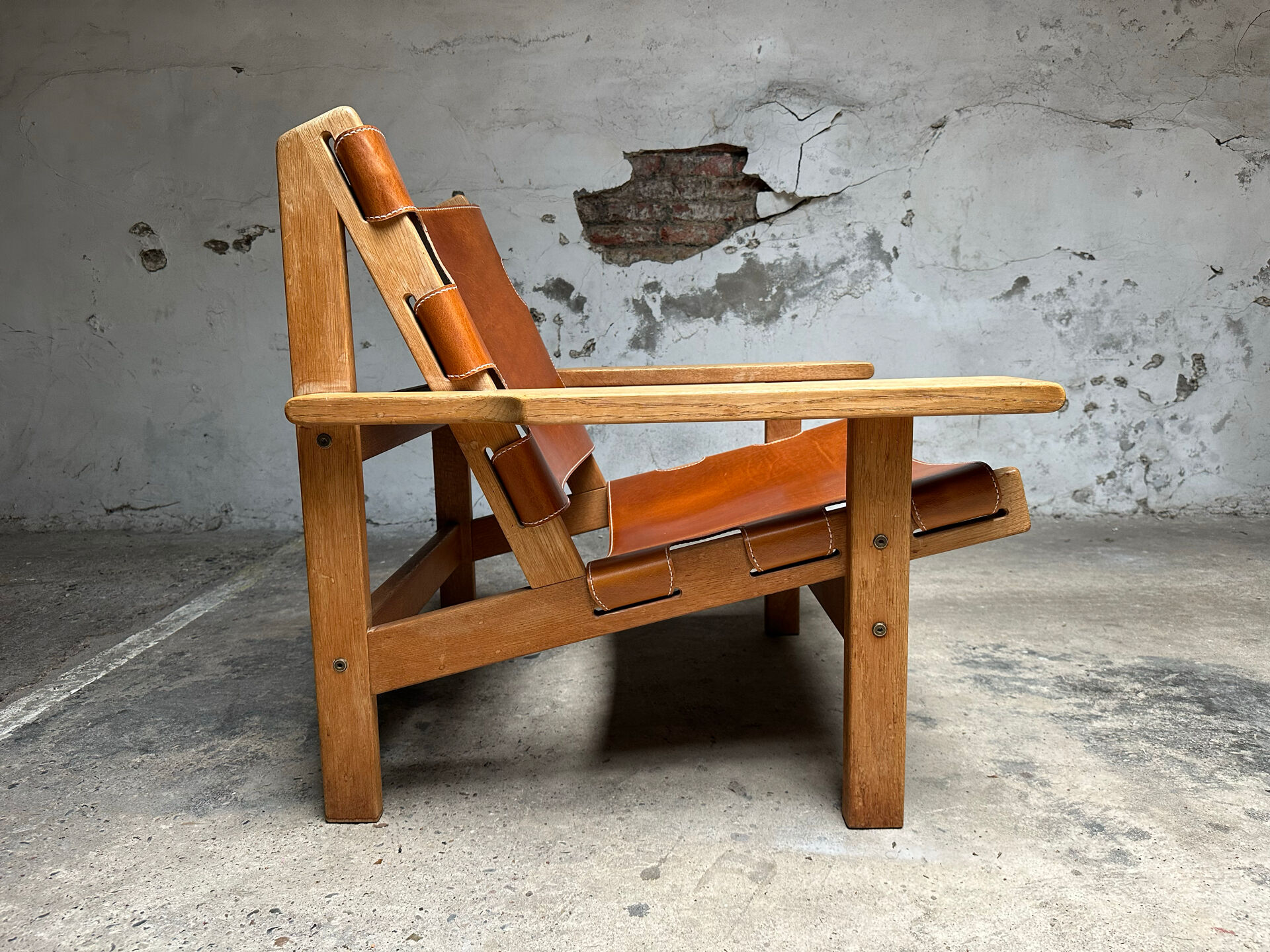 Fauteuil de chasse Kurt Østervig design danois chêne cuir
