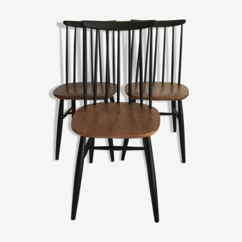 3 scandinavian chairs