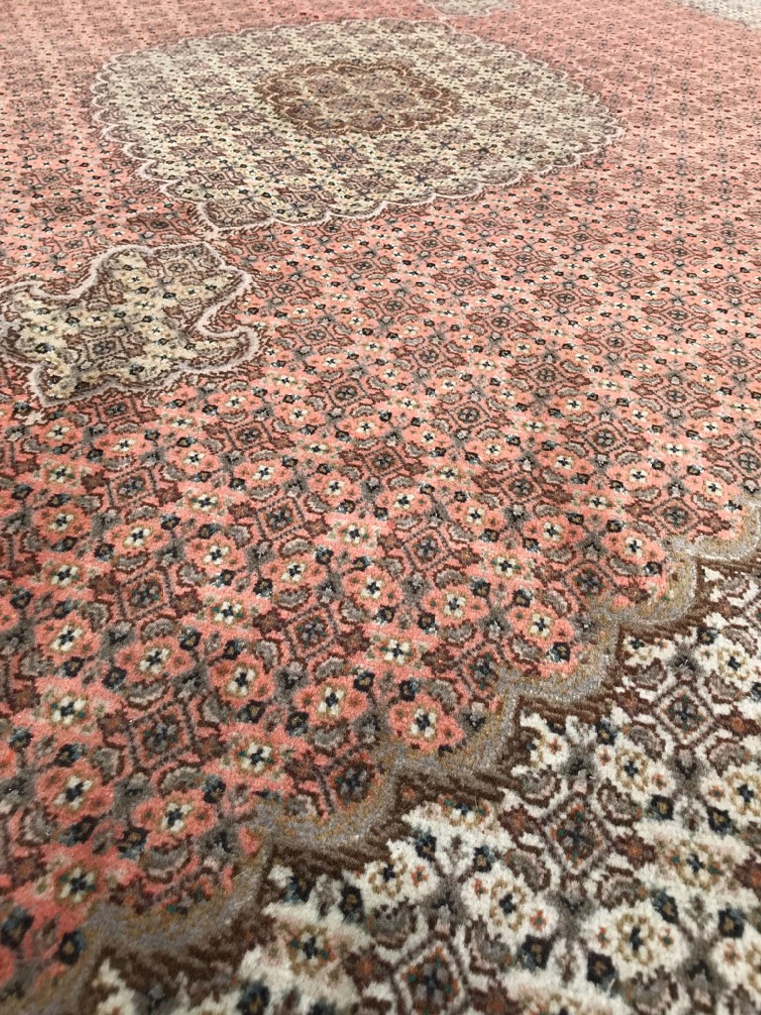 Tabriz Persian rug 206x295 cm