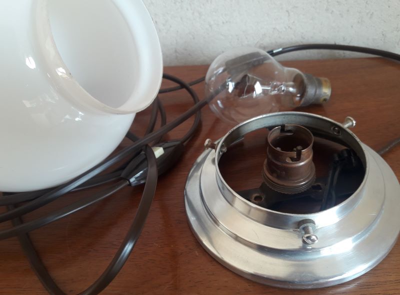 Lamp, Art Deco globe ceiling light