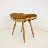 Mid-Century Wooden Stool or Footstool/Uluv, 1960s, Czechoslovakia Status, Submit