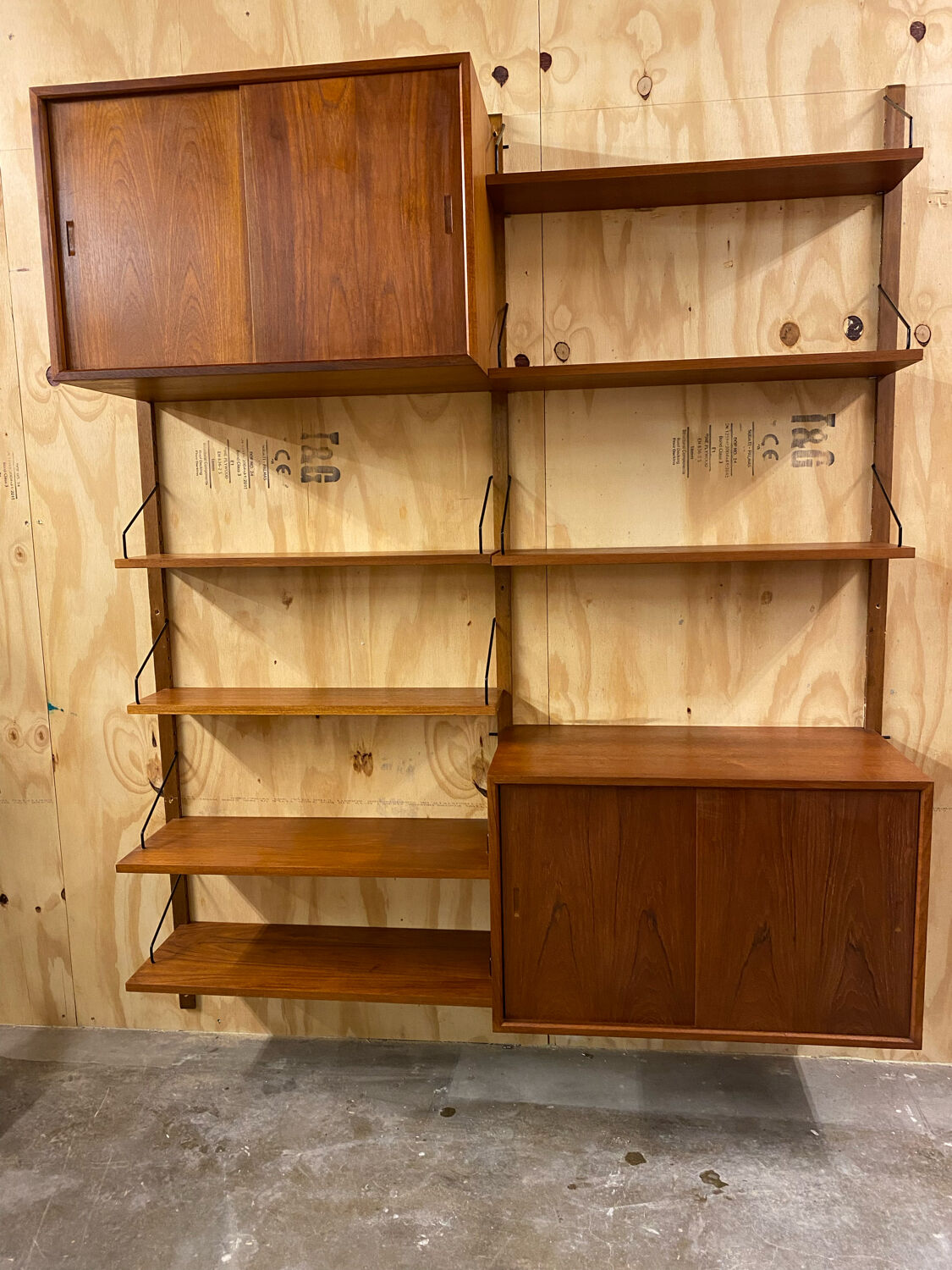 Vintage scandinavian teak wall unit by Poul Cadovius for Royal System 1960s