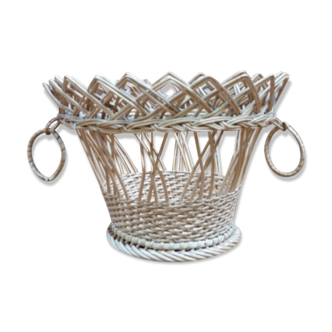 Wicker basket