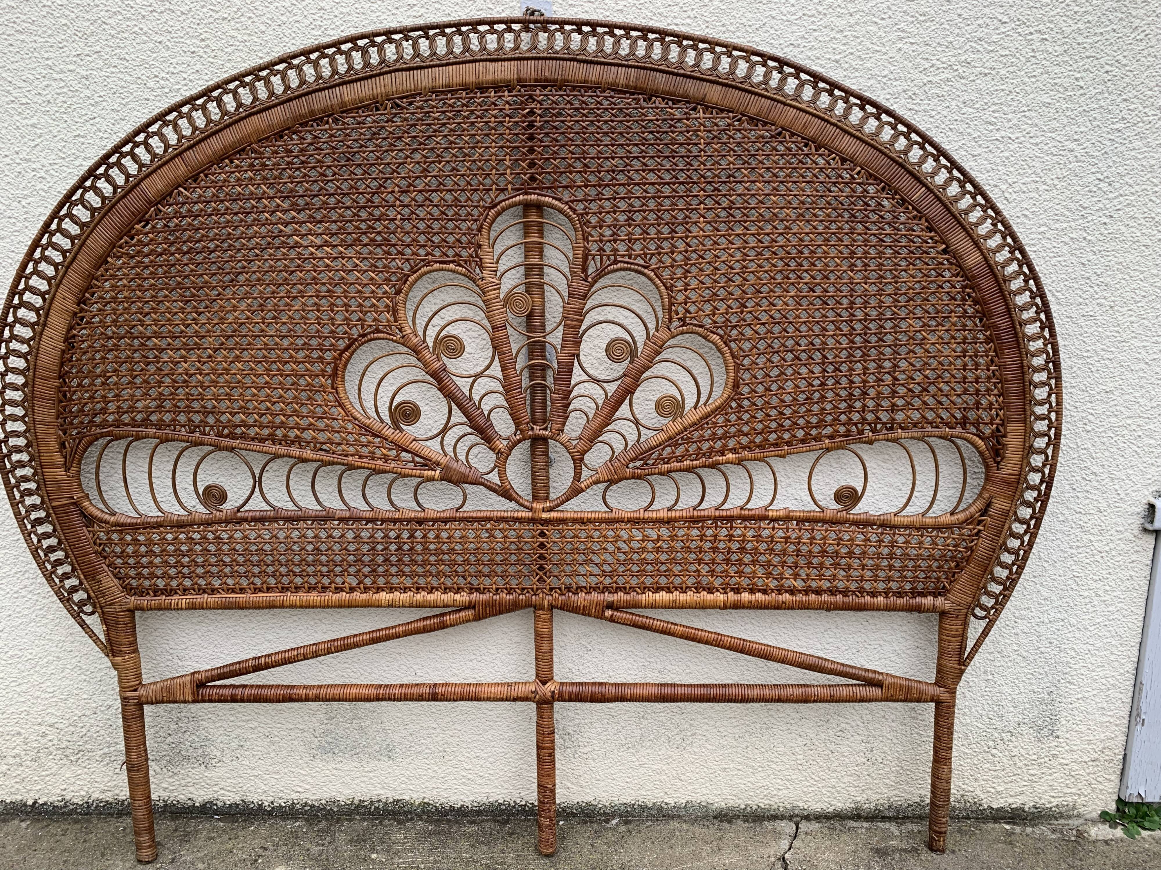 Tête de lit en rotin et cannage Emmanuelle peacock 1960