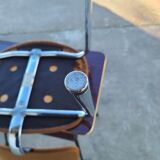 Chaise vintage stafor vers 1980