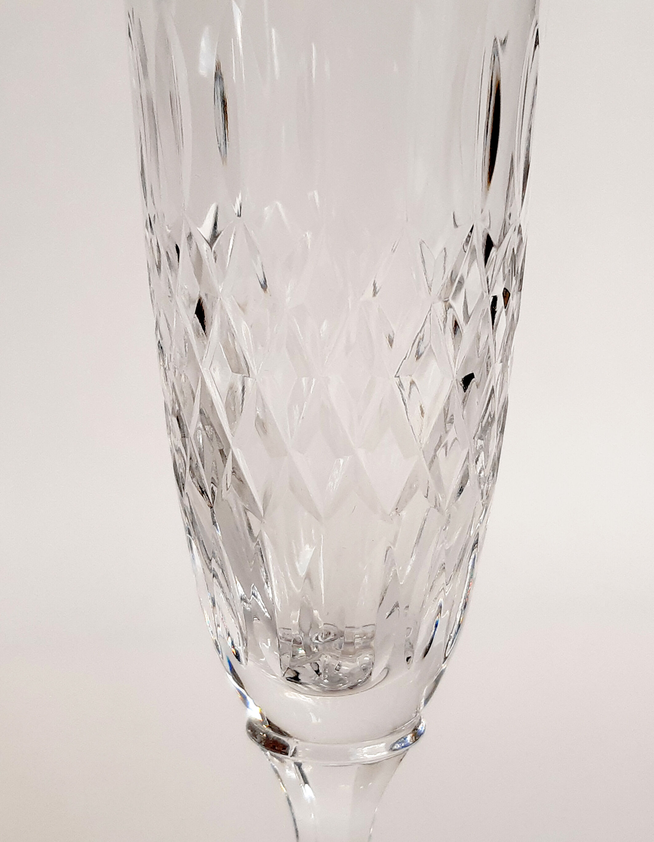 11 champagne flutes on foot in crystal saint louis collection messina model of 1973. stamped
