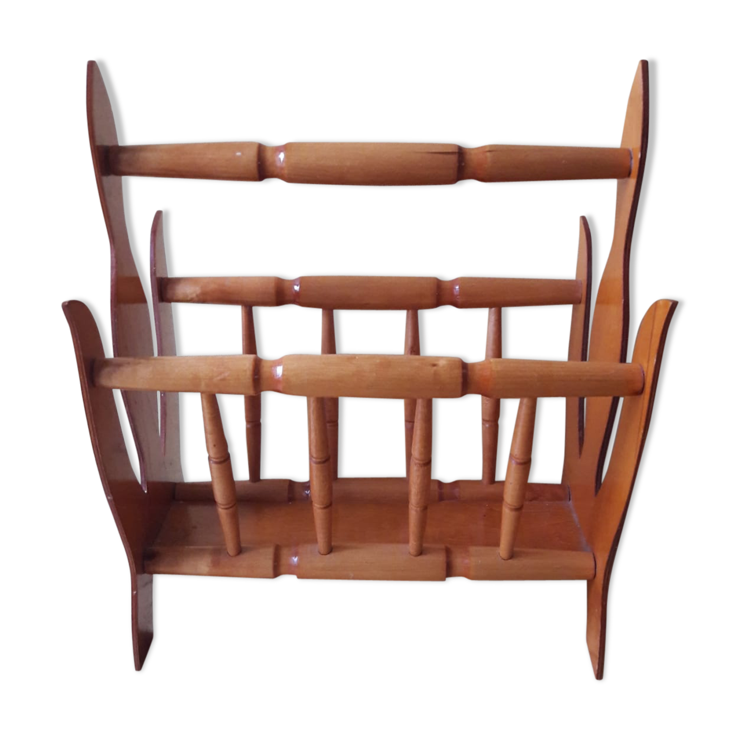 Porte revue en bois vintage