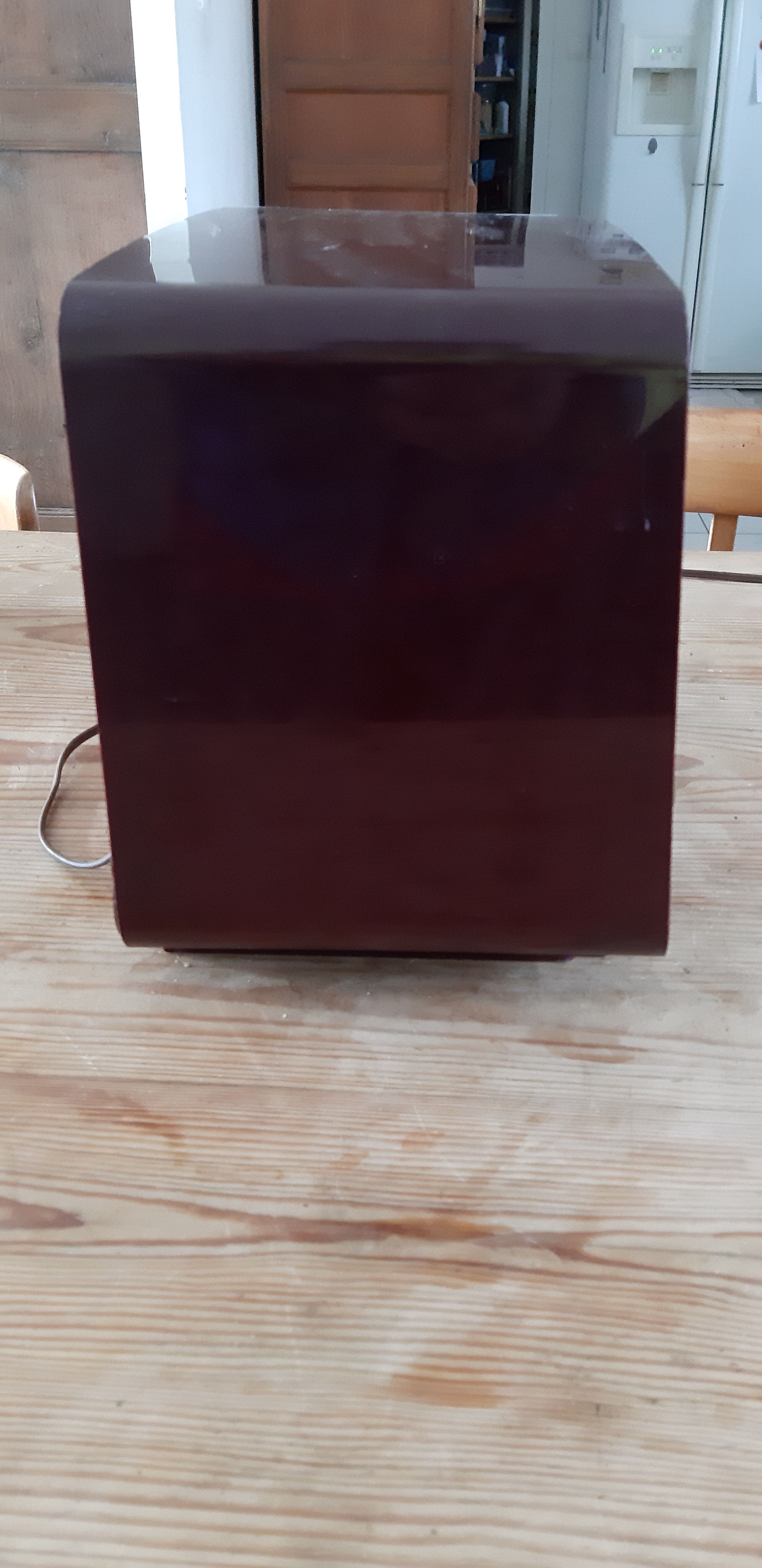 Philips vintage radio in bakelite