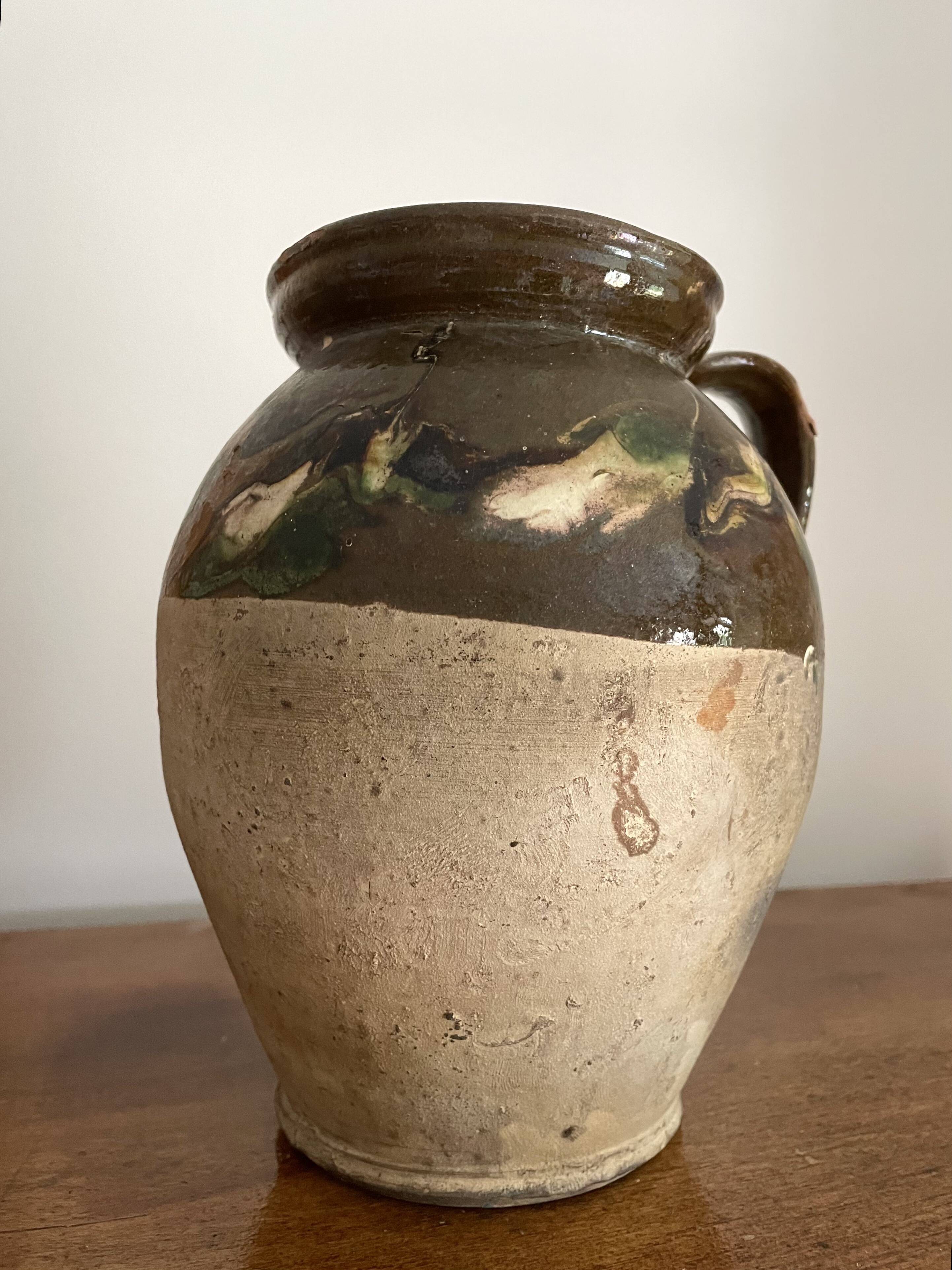 Lot d’une cruche et 2 petits vases