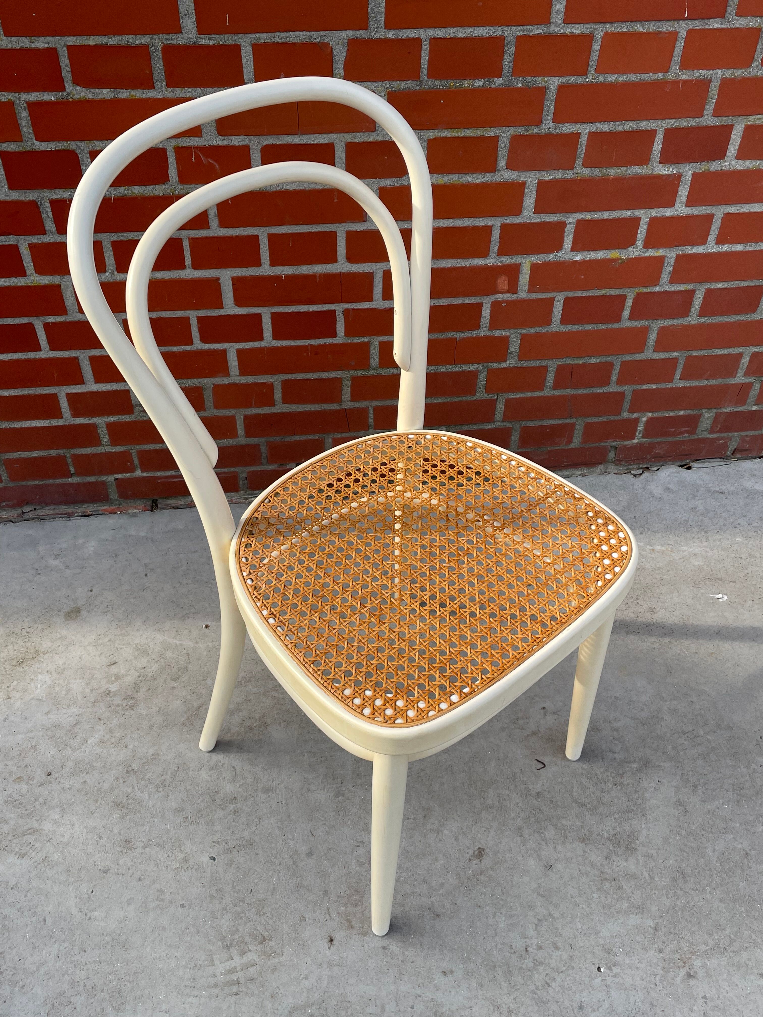 Vintage Thonet no 14 authentic white