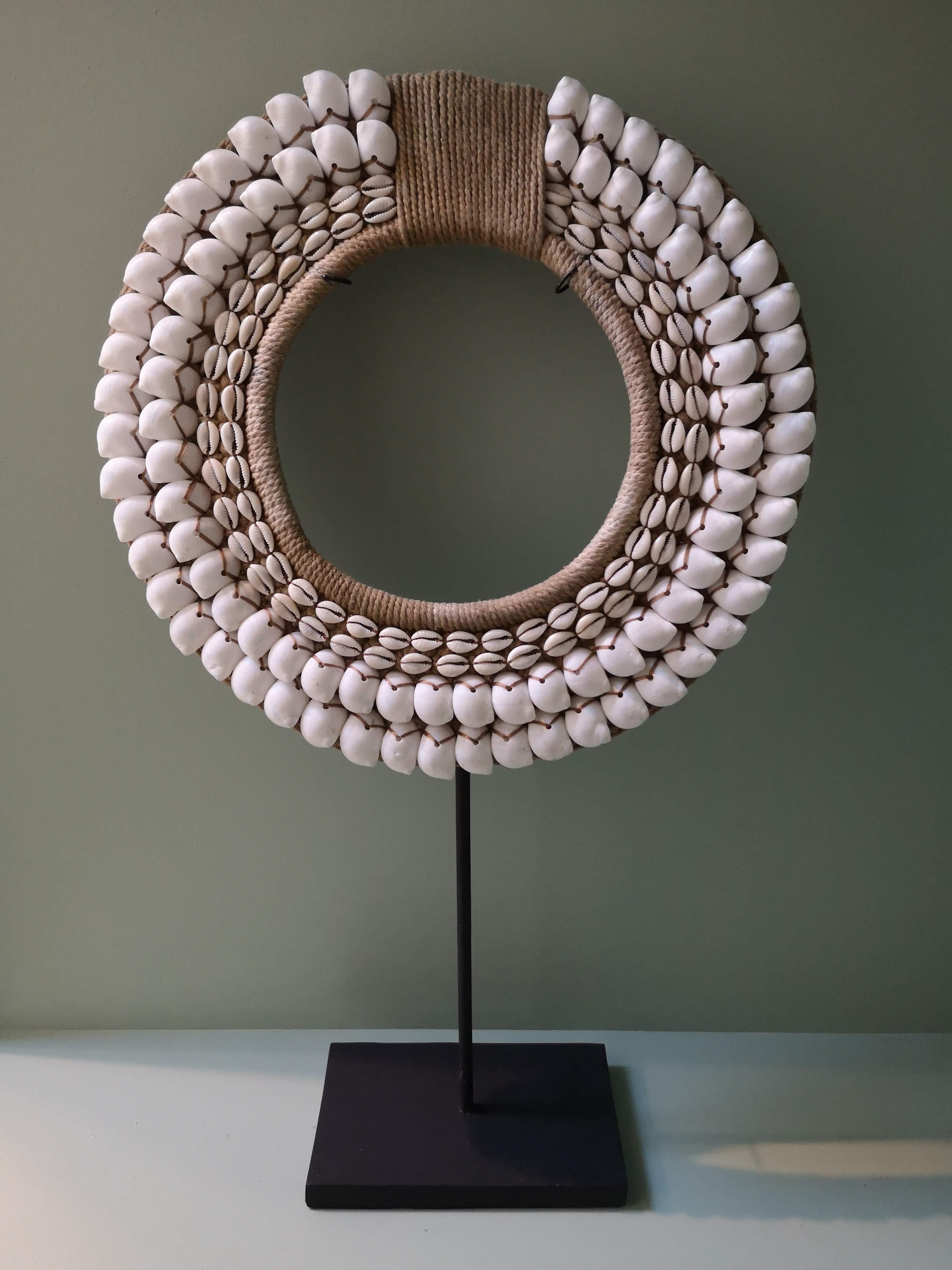 Papou necklace braided in shell