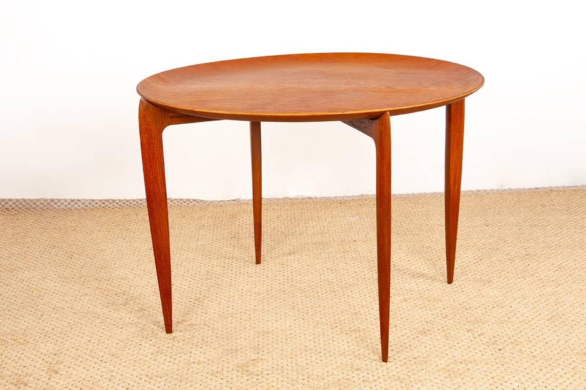 Coffee table, foldable, Danish in teak, model 4508 by Engholm and Willumsen.