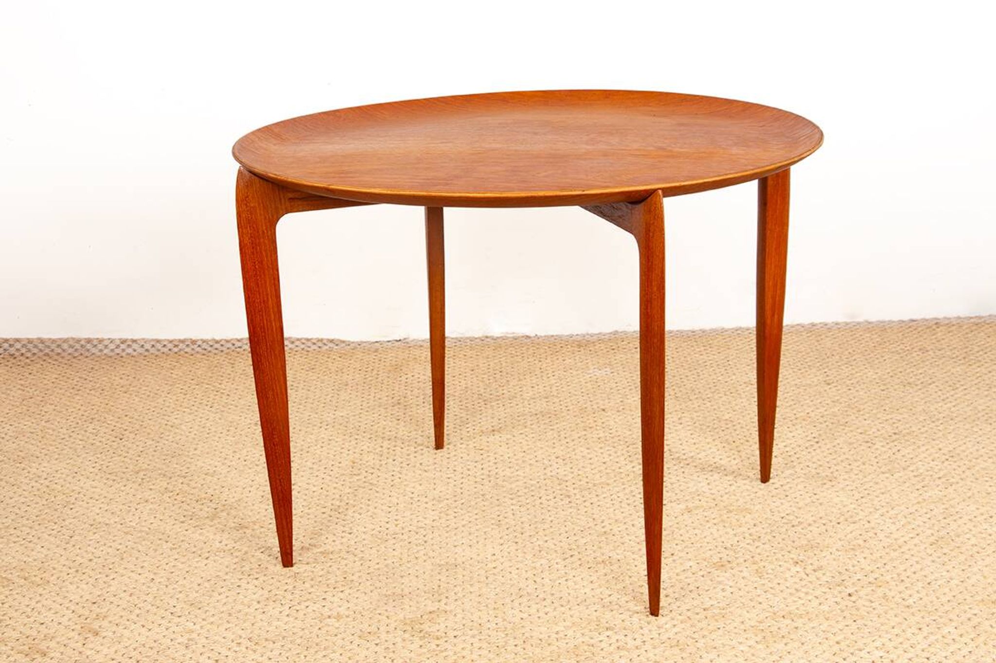 Coffee table, foldable, Danish in teak, model 4508 by Engholm and Willumsen.