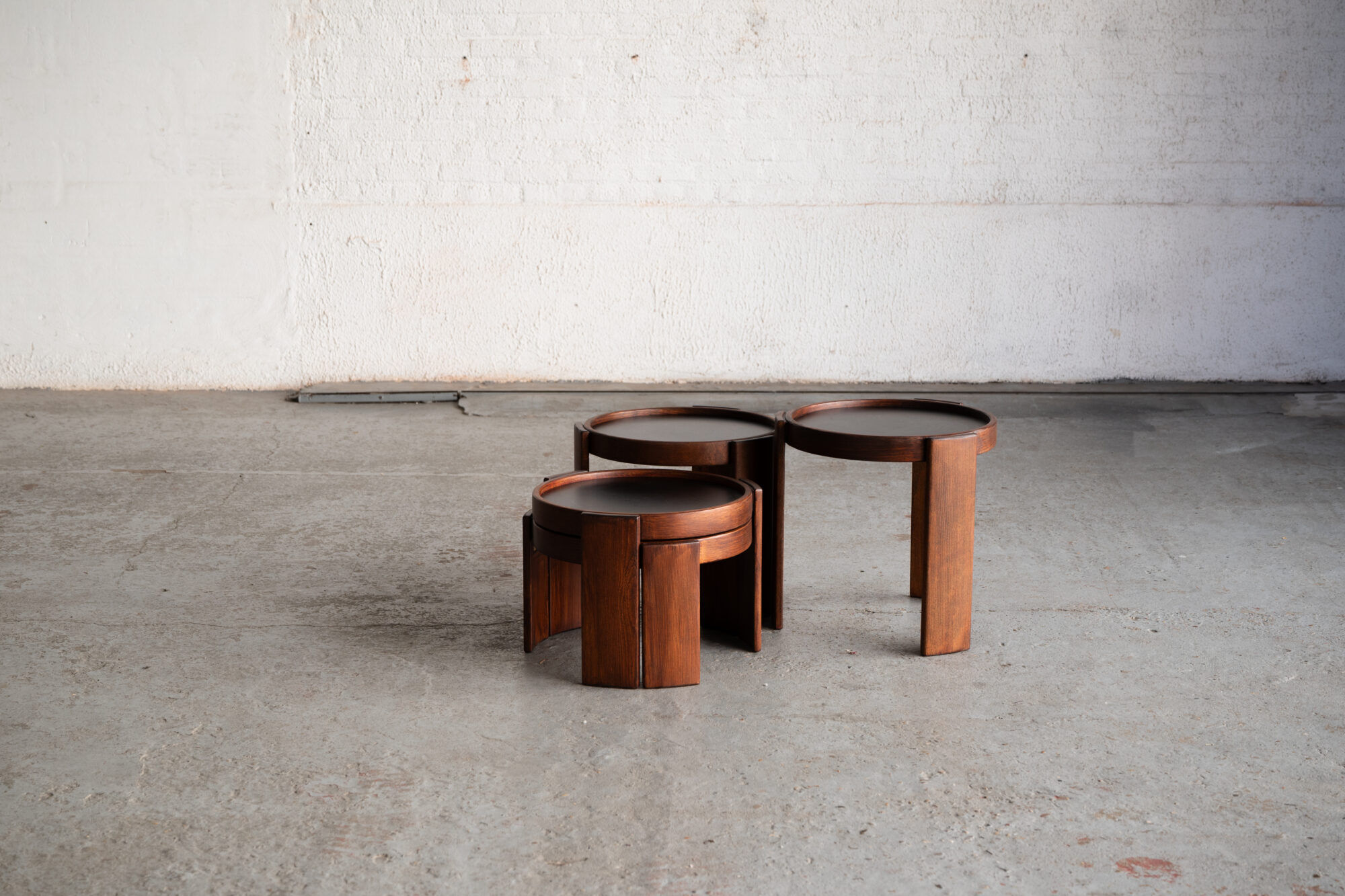 Set of 4 nesting tables by Gianfranco Frattini.