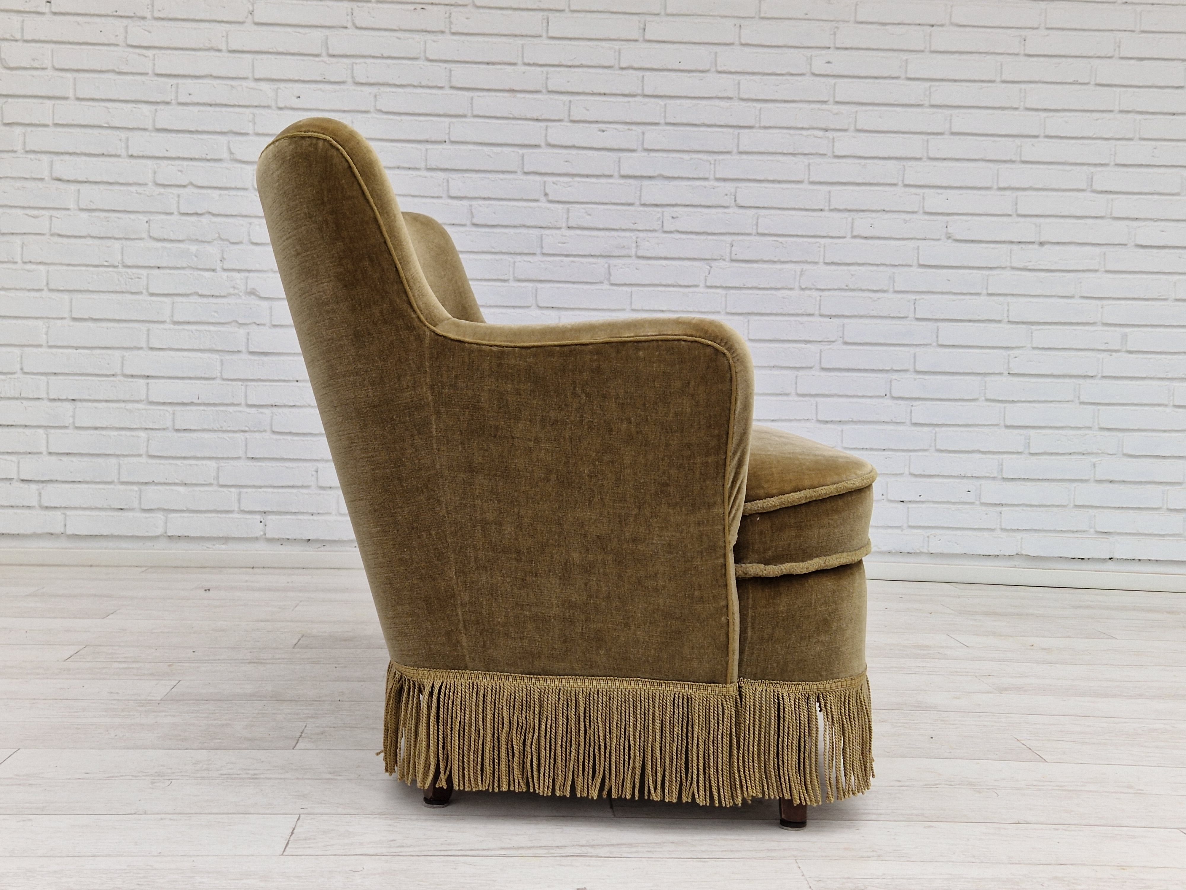 Danish velour 2 seater sofa, original condition, beech wood, 1960s